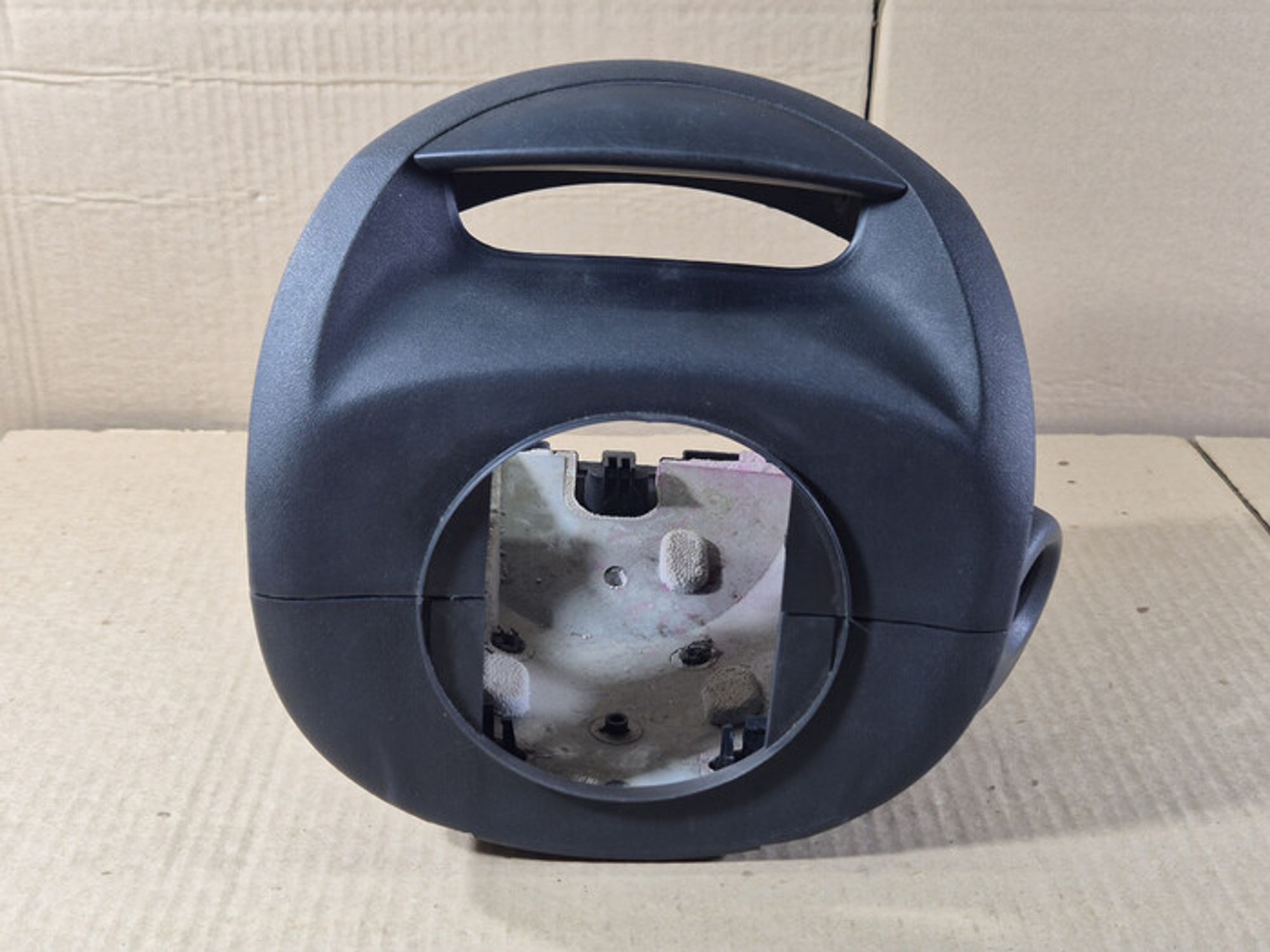 https://ycs.partsauto.market/partsauto-images/thmbs/78ee0fb3787e2dce013ed29fc8a1120c/136d5730acbdde1e0542d840d27114d2/da06e44c9f1699becae239cdc42c7ca5.jpg