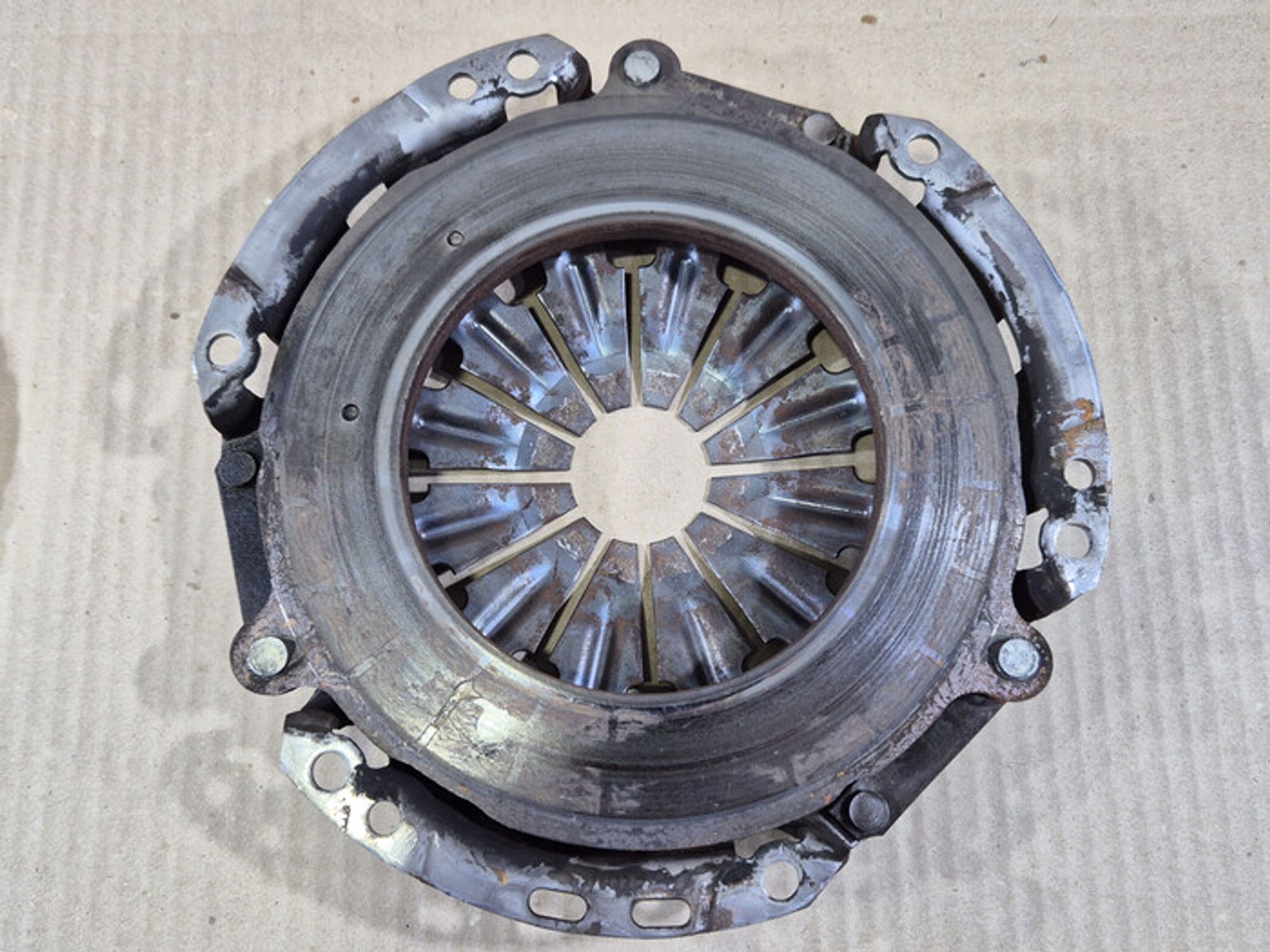 https://ycs.partsauto.market/partsauto-images/thmbs/78ee0fb3787e2dce013ed29fc8a1120c/138c1e521c36fe842c70636e51b5fef2/d10556cc6d41e5b8595b2cee7f85de42.jpg