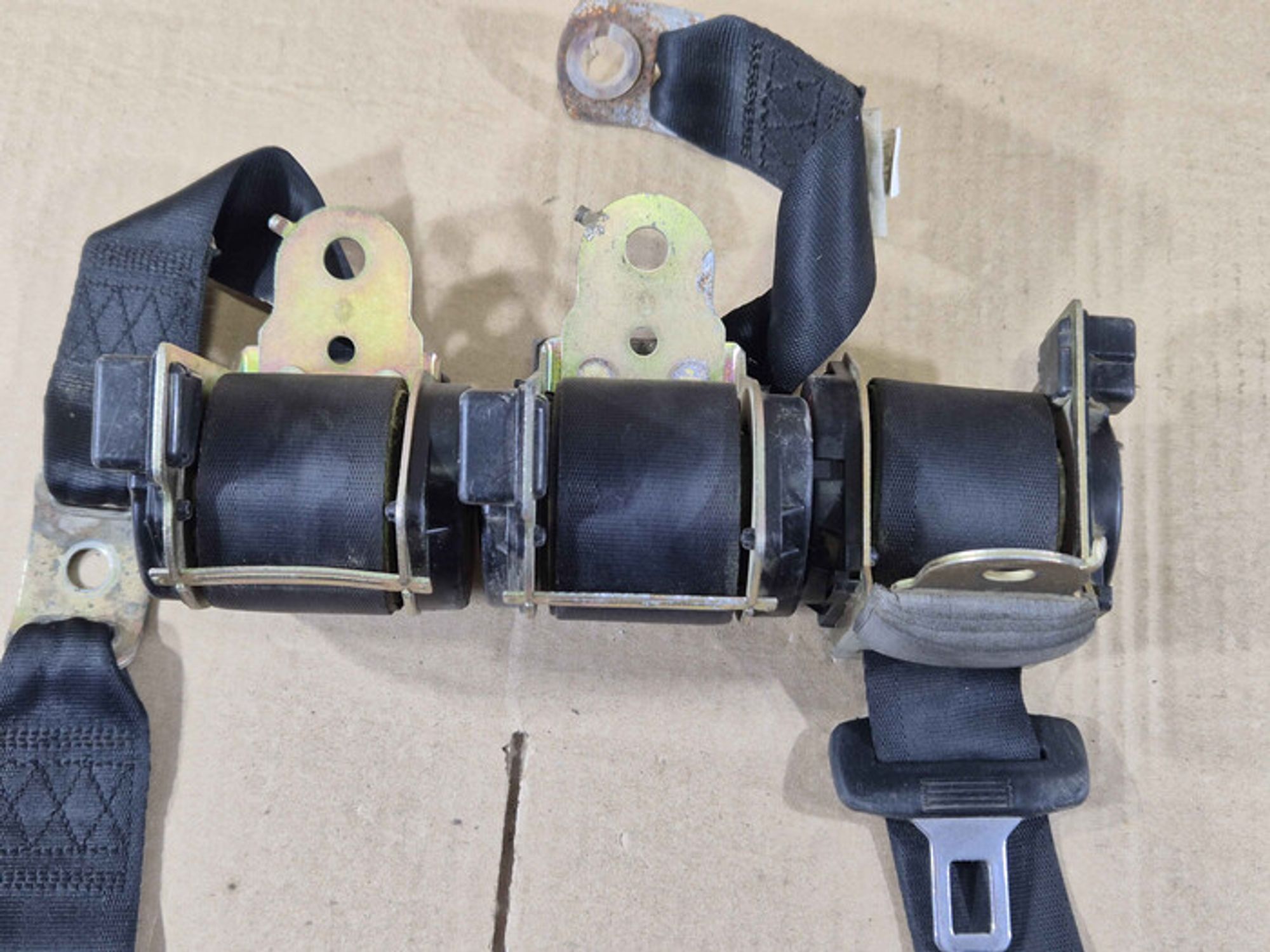https://ycs.partsauto.market/partsauto-images/thmbs/78ee0fb3787e2dce013ed29fc8a1120c/17b9478215c19aa8950a52537b87ceb2/1b430e9535734e94023caf1933d62062.jpg