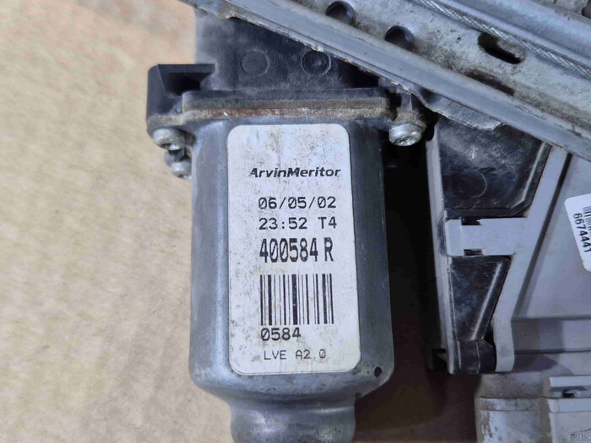 https://ycs.partsauto.market/partsauto-images/thmbs/78ee0fb3787e2dce013ed29fc8a1120c/17be957558e1b68452c68e9b5e2a323f/6a4b0bb3b7855c703f45afdca36fb062.jpg
