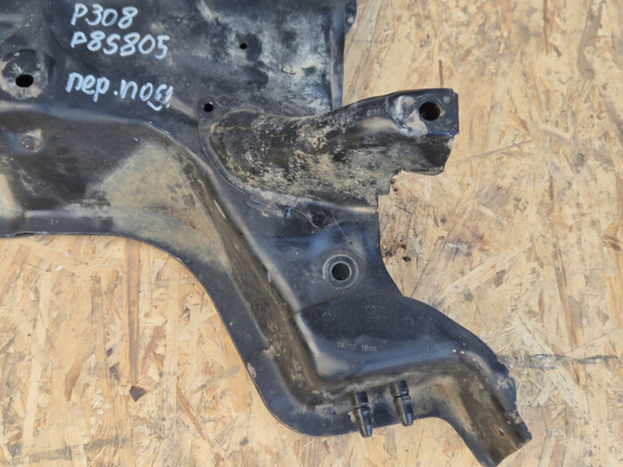 https://ycs.partsauto.market/partsauto-images/thmbs/78ee0fb3787e2dce013ed29fc8a1120c/18a7e55e7ca07807c9b36fa0495a6ef9/14cbd469ea5d81366cab2acbe5357fee.jpg