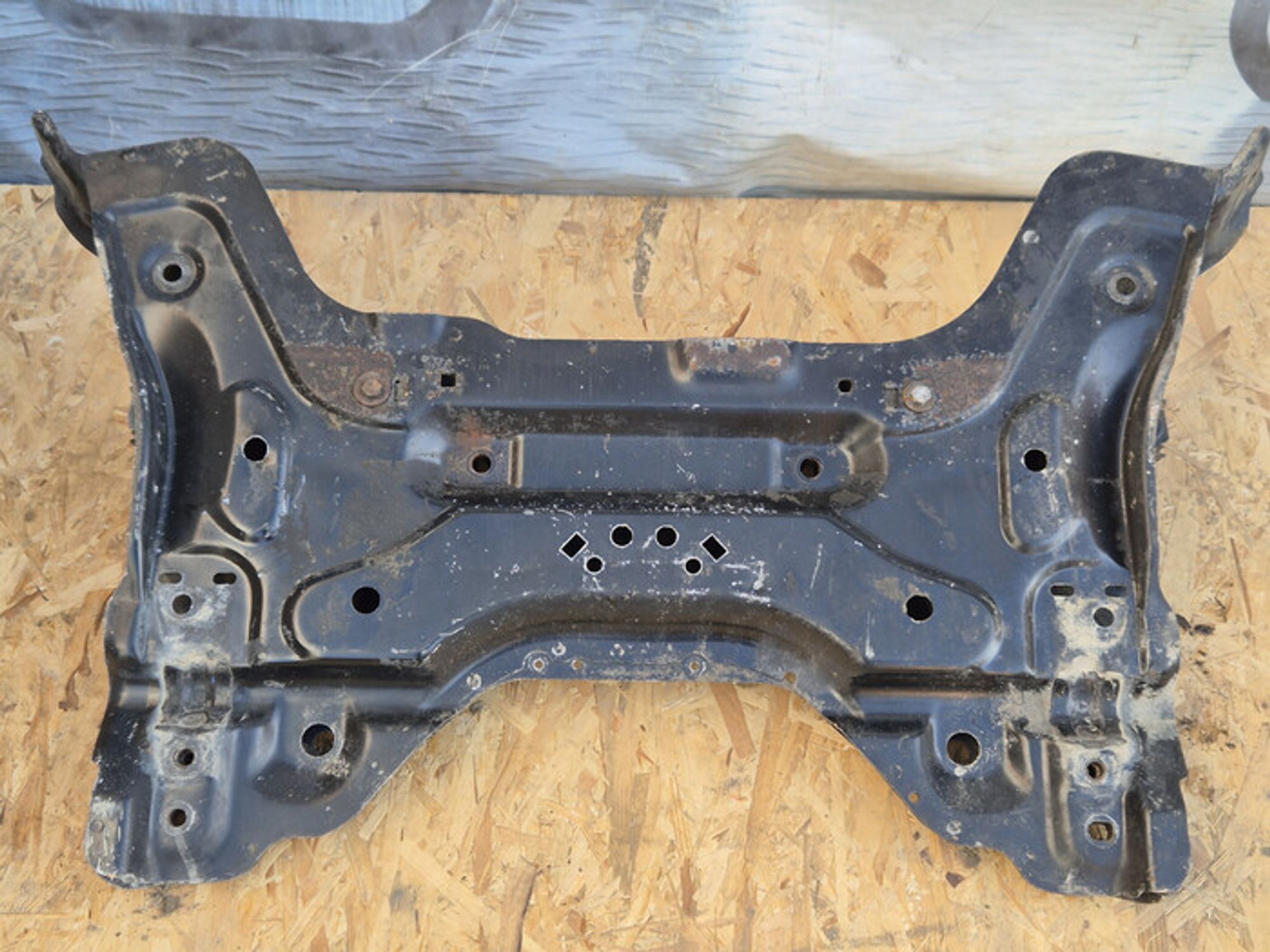 https://ycs.partsauto.market/partsauto-images/thmbs/78ee0fb3787e2dce013ed29fc8a1120c/18a7e55e7ca07807c9b36fa0495a6ef9/67ecf0d460d69d803617d4d6bf4869c6.jpg