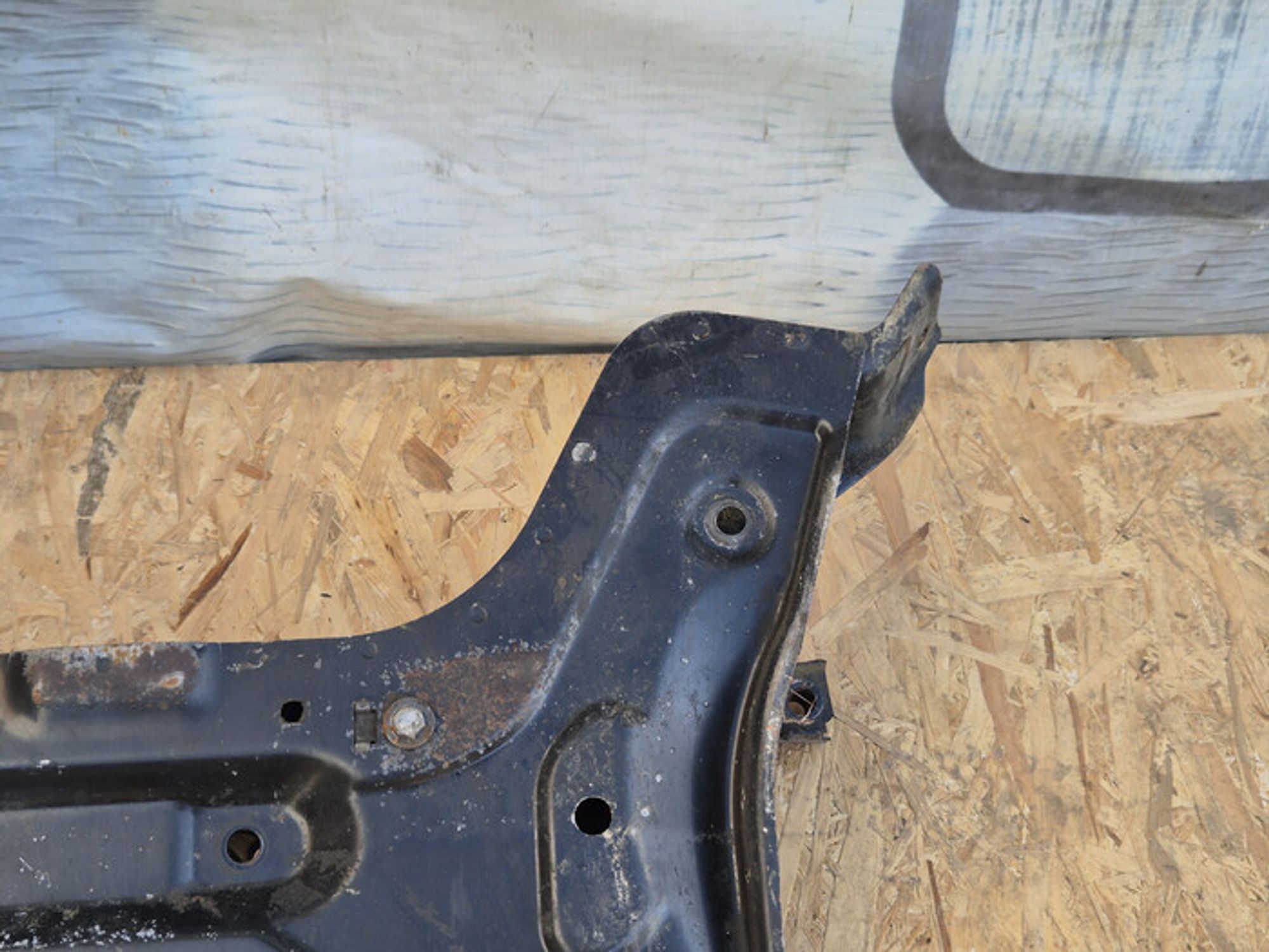 https://ycs.partsauto.market/partsauto-images/thmbs/78ee0fb3787e2dce013ed29fc8a1120c/18a7e55e7ca07807c9b36fa0495a6ef9/c99436494f87accaed191665b7d9e52c.jpg