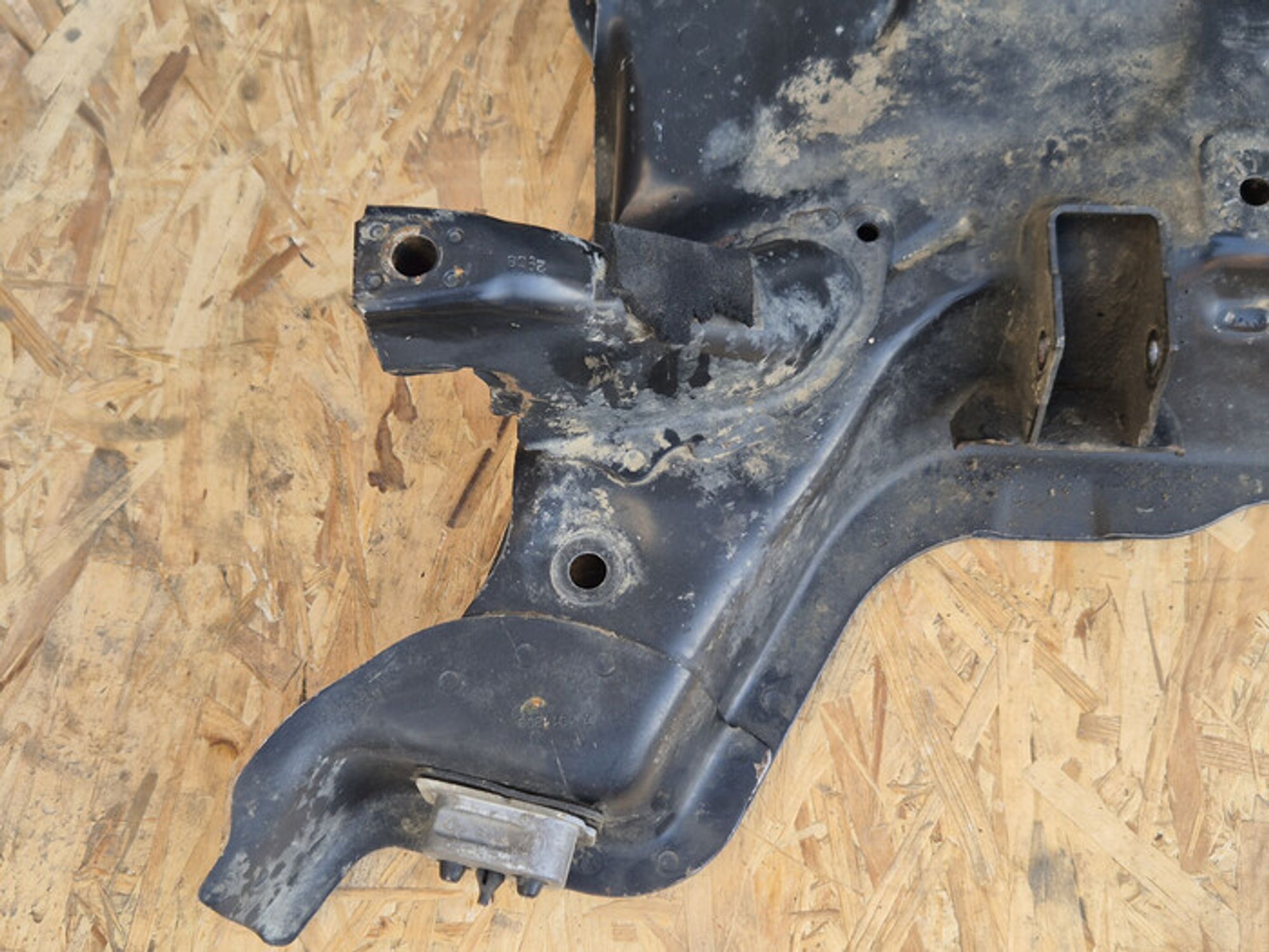 https://ycs.partsauto.market/partsauto-images/thmbs/78ee0fb3787e2dce013ed29fc8a1120c/18a7e55e7ca07807c9b36fa0495a6ef9/da07b971930badc5f31173be1e070361.jpg