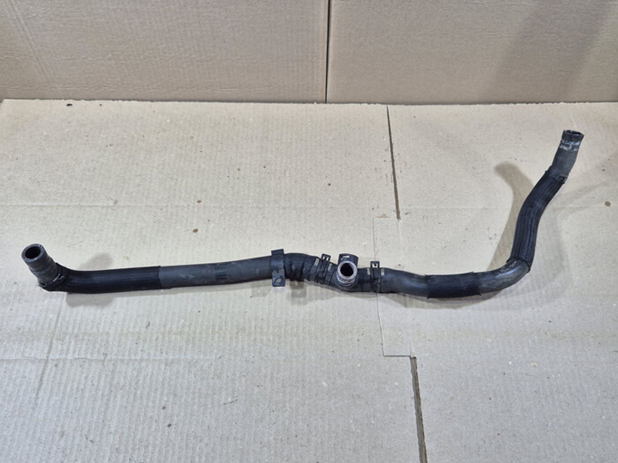 https://ycs.partsauto.market/partsauto-images/thmbs/78ee0fb3787e2dce013ed29fc8a1120c/18dfffc2b81ccadfe990755ea58d8ed0/901b6f573a2d3a7697f9ea0fac1cdaea.jpg