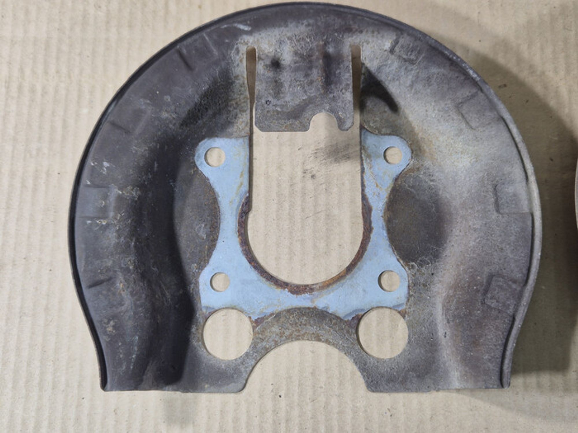 https://ycs.partsauto.market/partsauto-images/thmbs/78ee0fb3787e2dce013ed29fc8a1120c/19cdeac49defc9a46b9993ce22e1252f/8a09f3c1a1a6960027cf0d7a29eafe3d.jpg