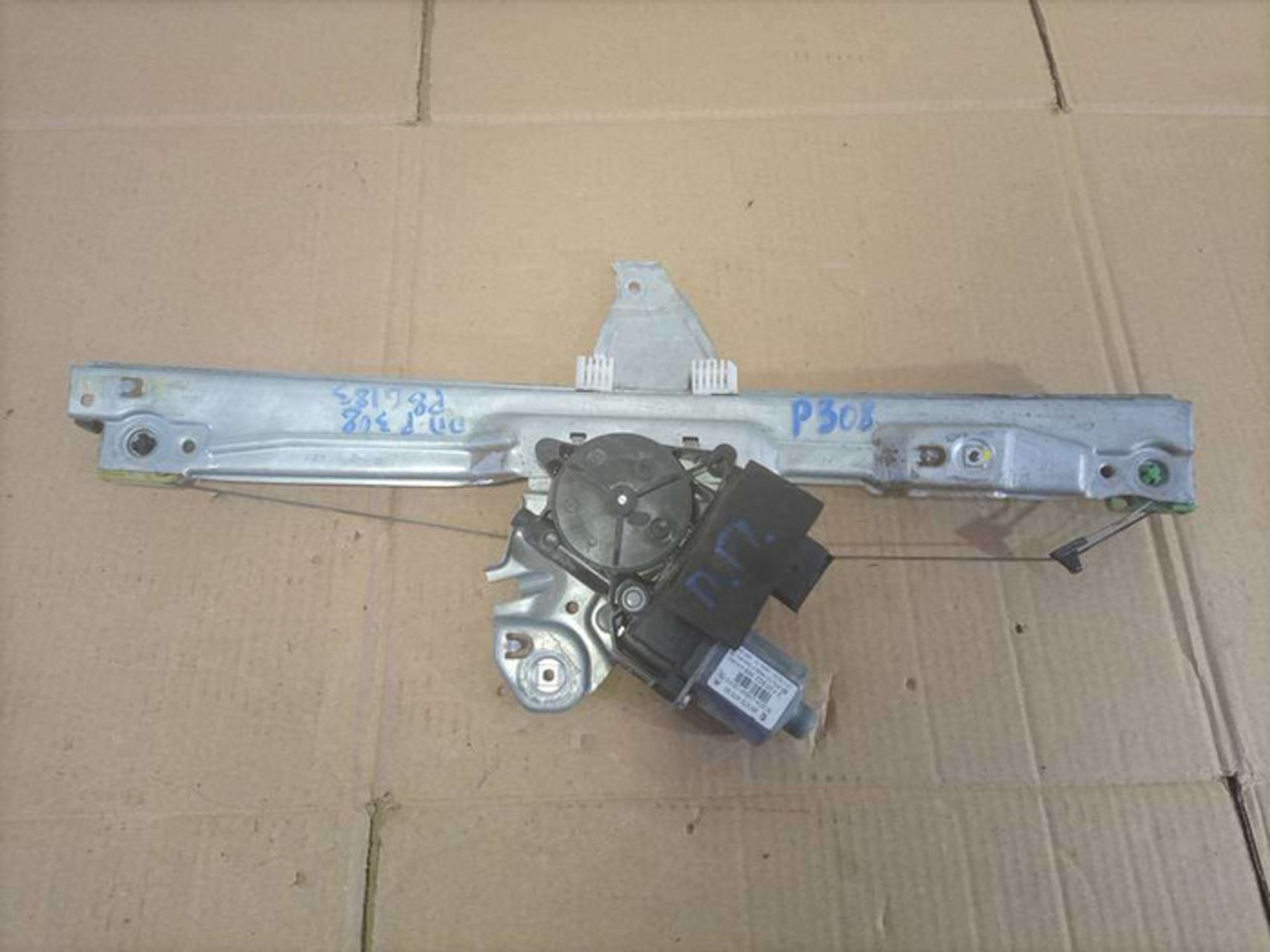 https://ycs.partsauto.market/partsauto-images/thmbs/78ee0fb3787e2dce013ed29fc8a1120c/19d1048407f4e08124046485bfc98b94/3d0e39b323ba92661105178e65a4800d.jpg
