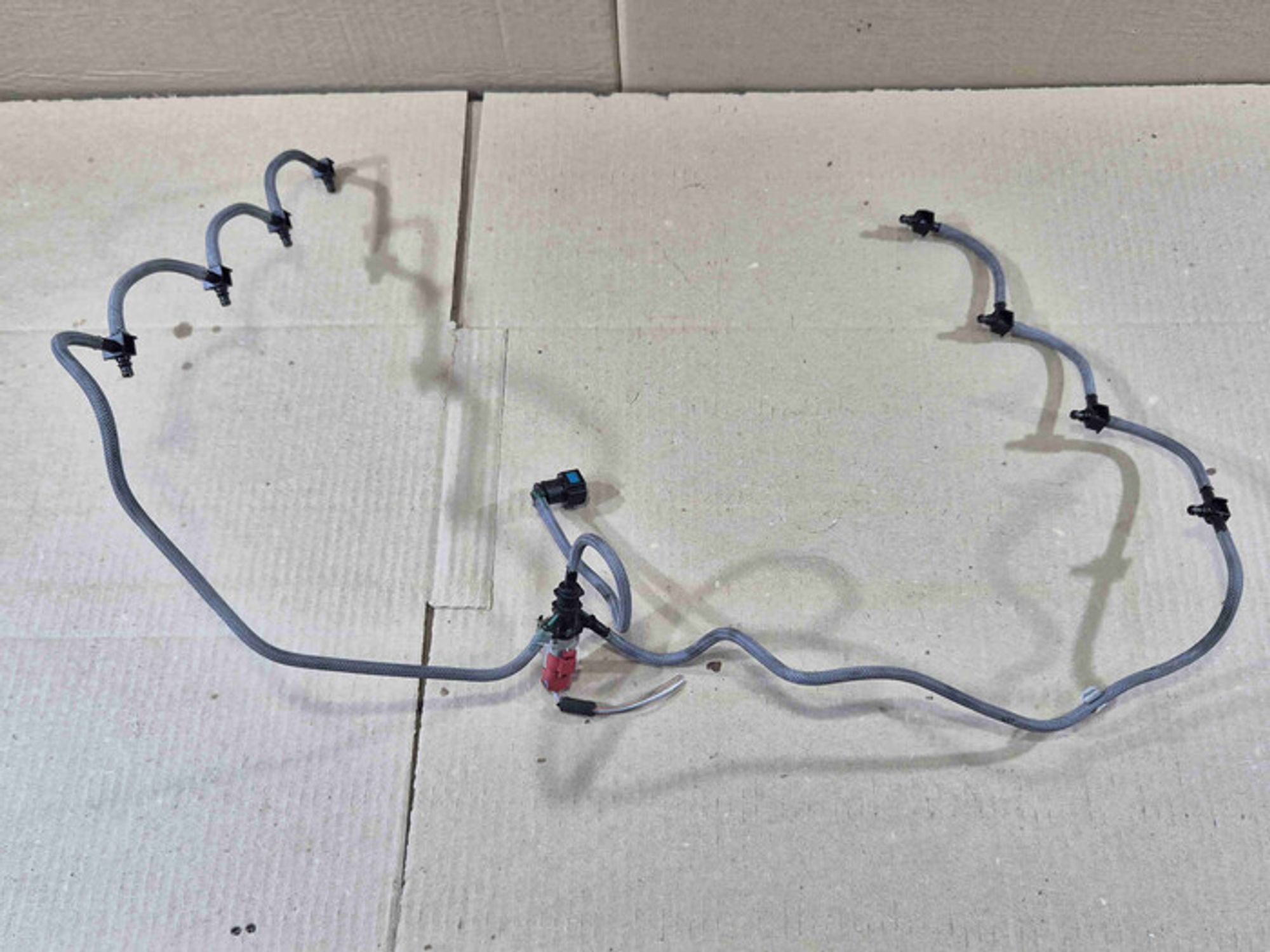 https://ycs.partsauto.market/partsauto-images/thmbs/78ee0fb3787e2dce013ed29fc8a1120c/19ff3e50b9f9d57b4e6968f510014ec3/02cd5881d3aa2b0a100f32a24e84c410.jpg