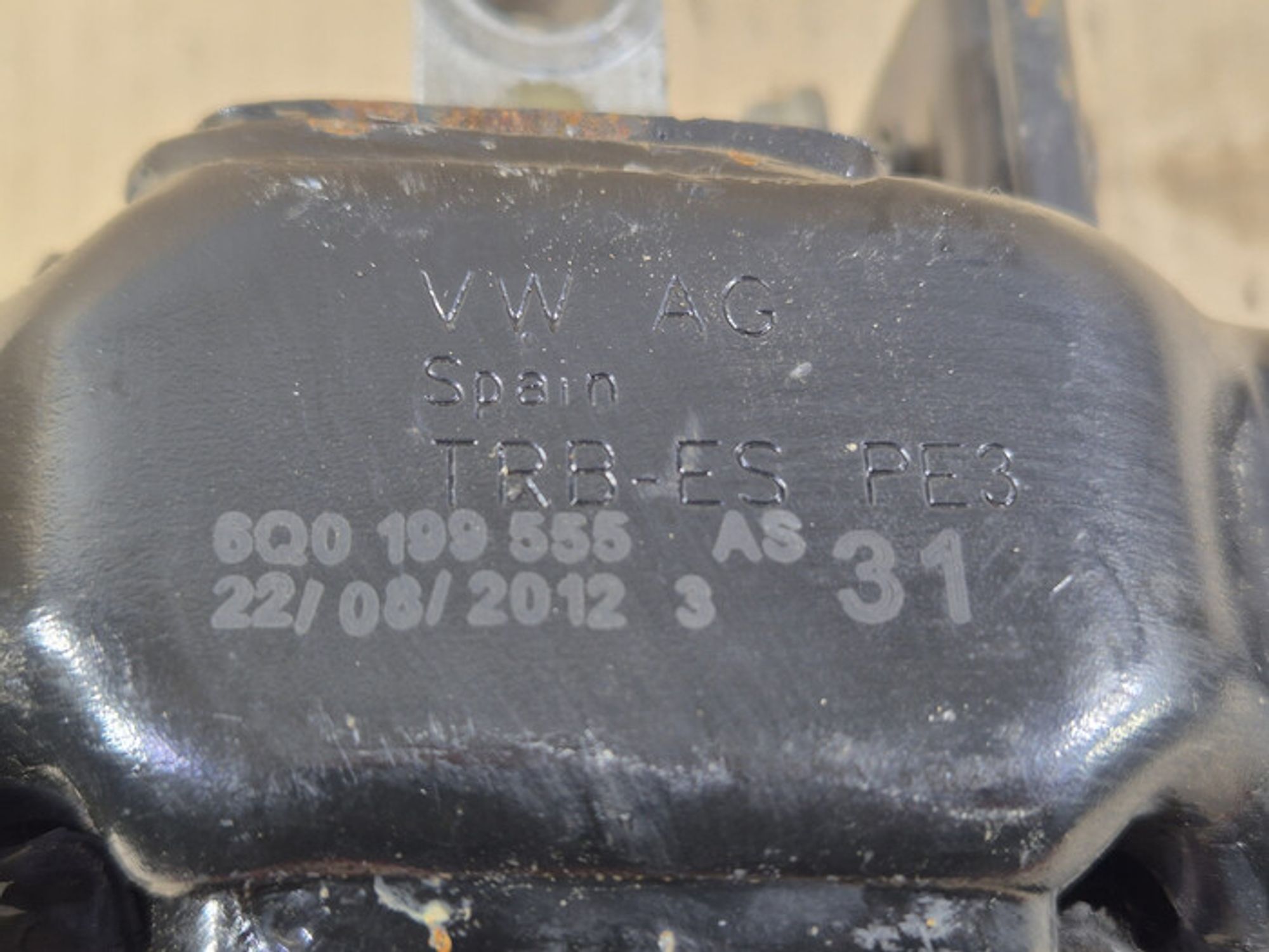 https://ycs.partsauto.market/partsauto-images/thmbs/78ee0fb3787e2dce013ed29fc8a1120c/1a01beab6b4de0eb06823ade4291df99/fa665a5625353837949035ef87374c51.jpg