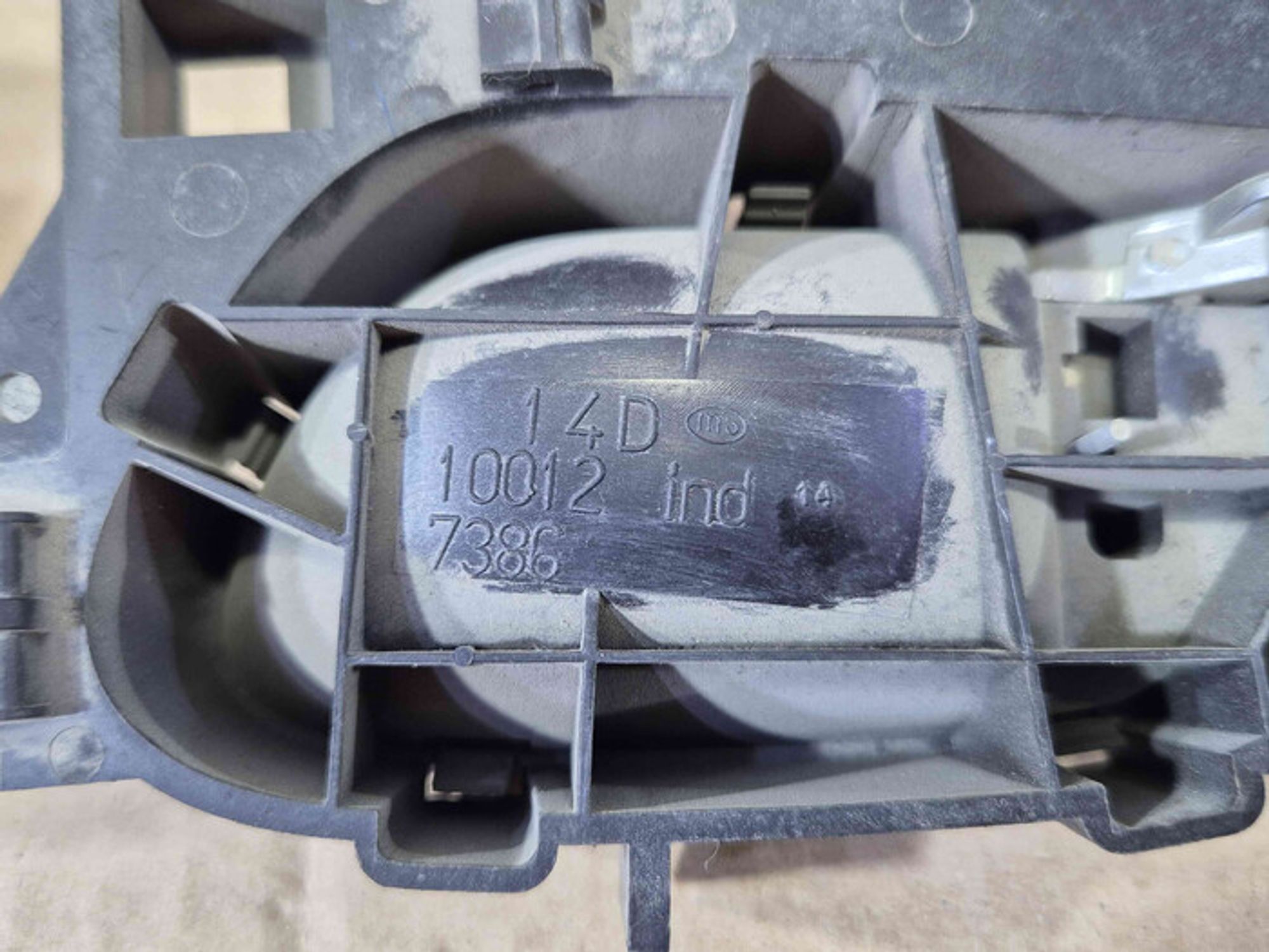 https://ycs.partsauto.market/partsauto-images/thmbs/78ee0fb3787e2dce013ed29fc8a1120c/1a84fa976828c2acbfedd494ce43dc21/5e97ea3f86021b845c71cd3eca8654c0.jpg