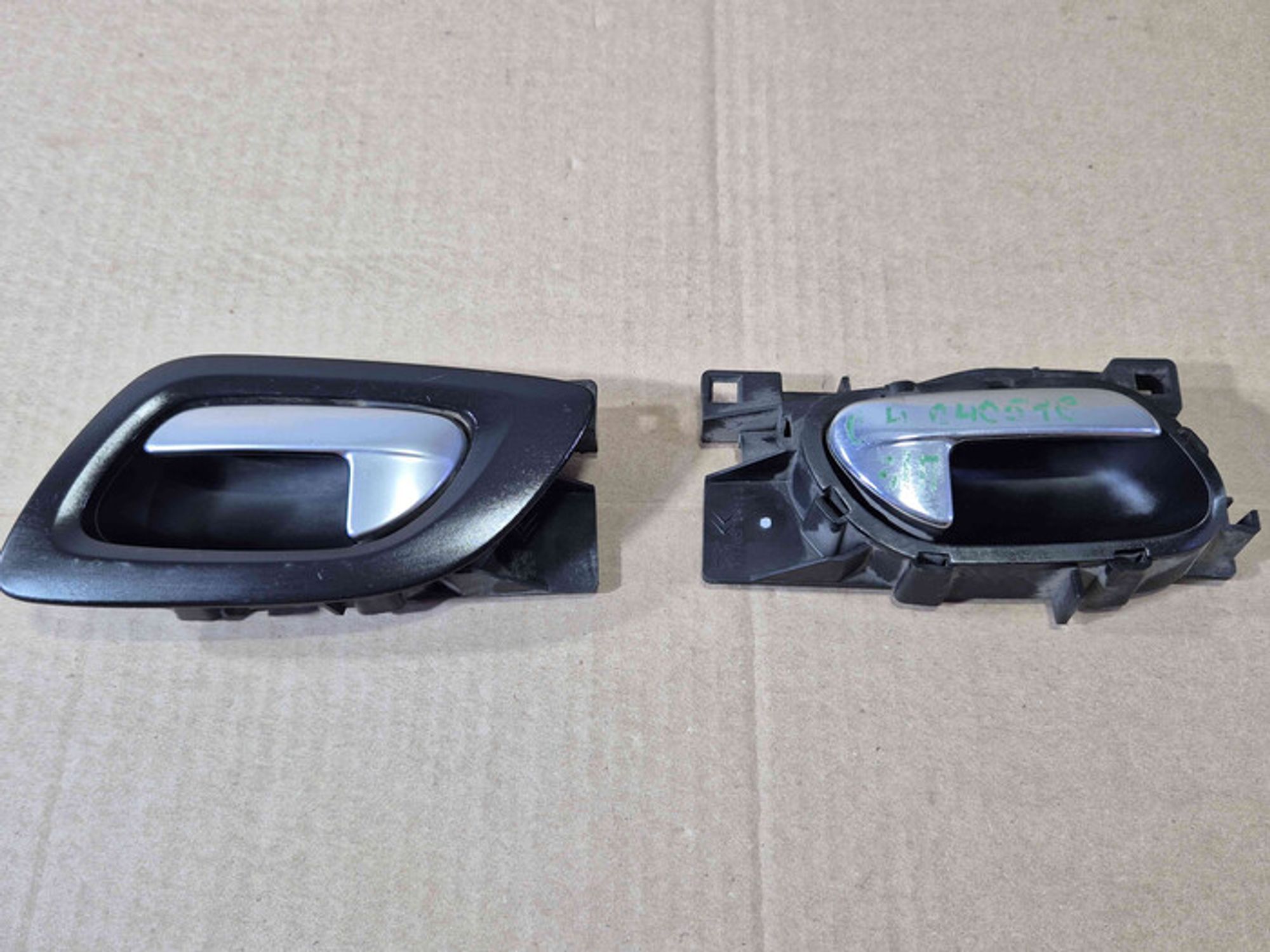 https://ycs.partsauto.market/partsauto-images/thmbs/78ee0fb3787e2dce013ed29fc8a1120c/1a84fa976828c2acbfedd494ce43dc21/8fd07922c6e949f3b8d7f165f520b794.jpg