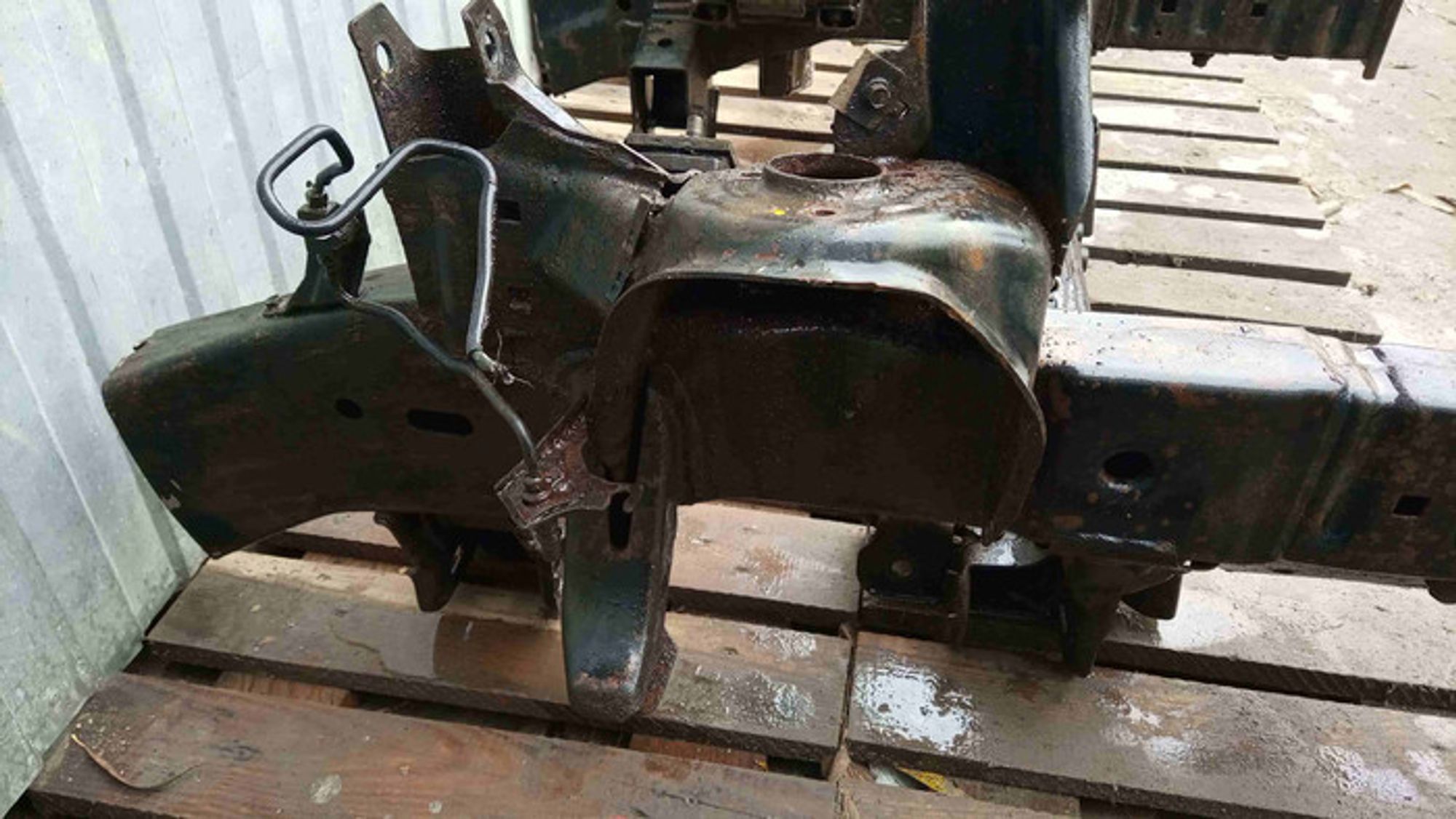 https://ycs.partsauto.market/partsauto-images/thmbs/78ee0fb3787e2dce013ed29fc8a1120c/1b6c9984bbfd8bf4be42701e08bff90f/d190d4e5d4fe8ae9b0f9ab2338ad4c52.jpg
