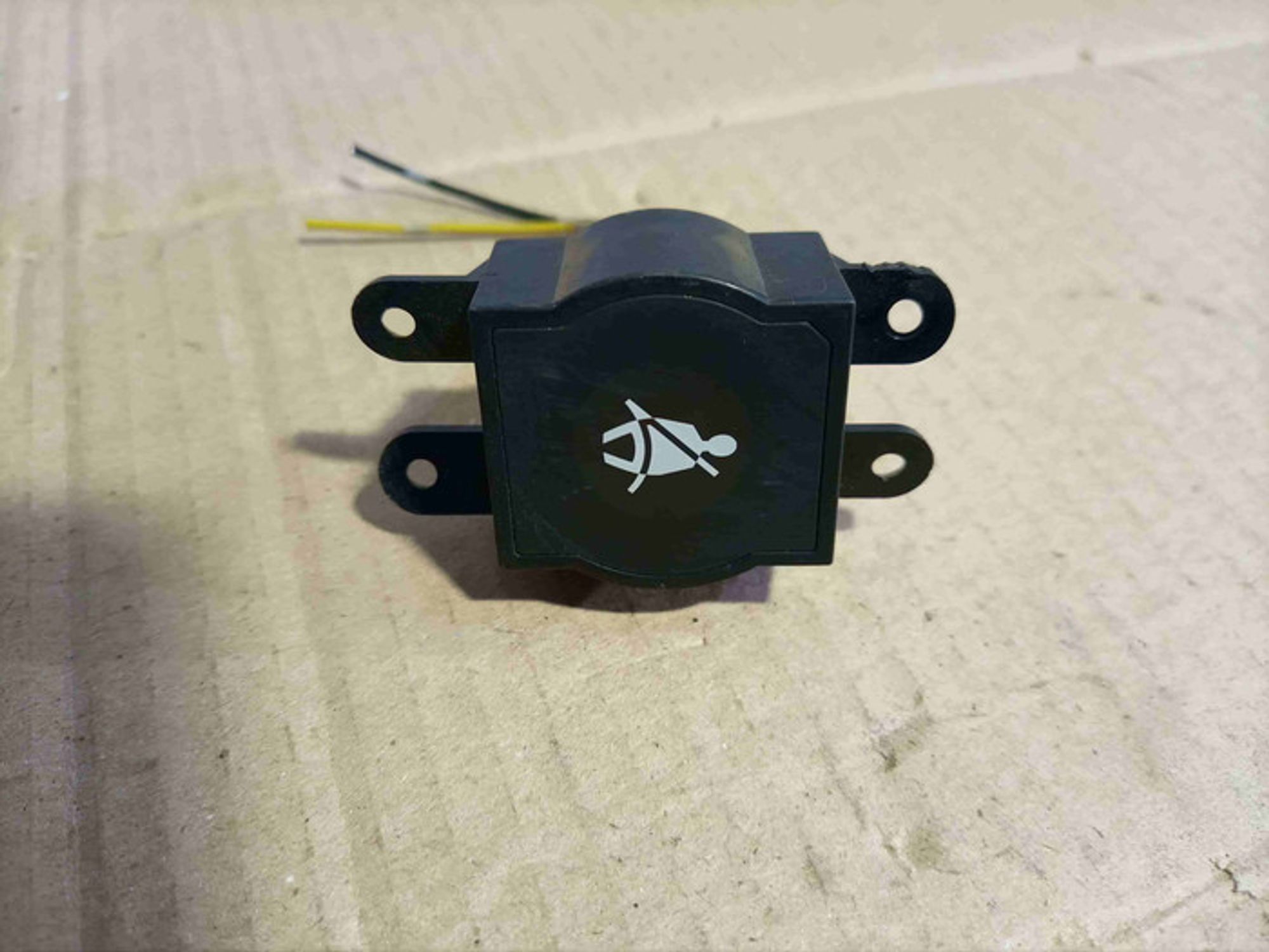 https://ycs.partsauto.market/partsauto-images/thmbs/78ee0fb3787e2dce013ed29fc8a1120c/1b7bf2e8497cea78473f8de33abd232d/be778dc629aa0bca676a79f0dbb81581.jpg