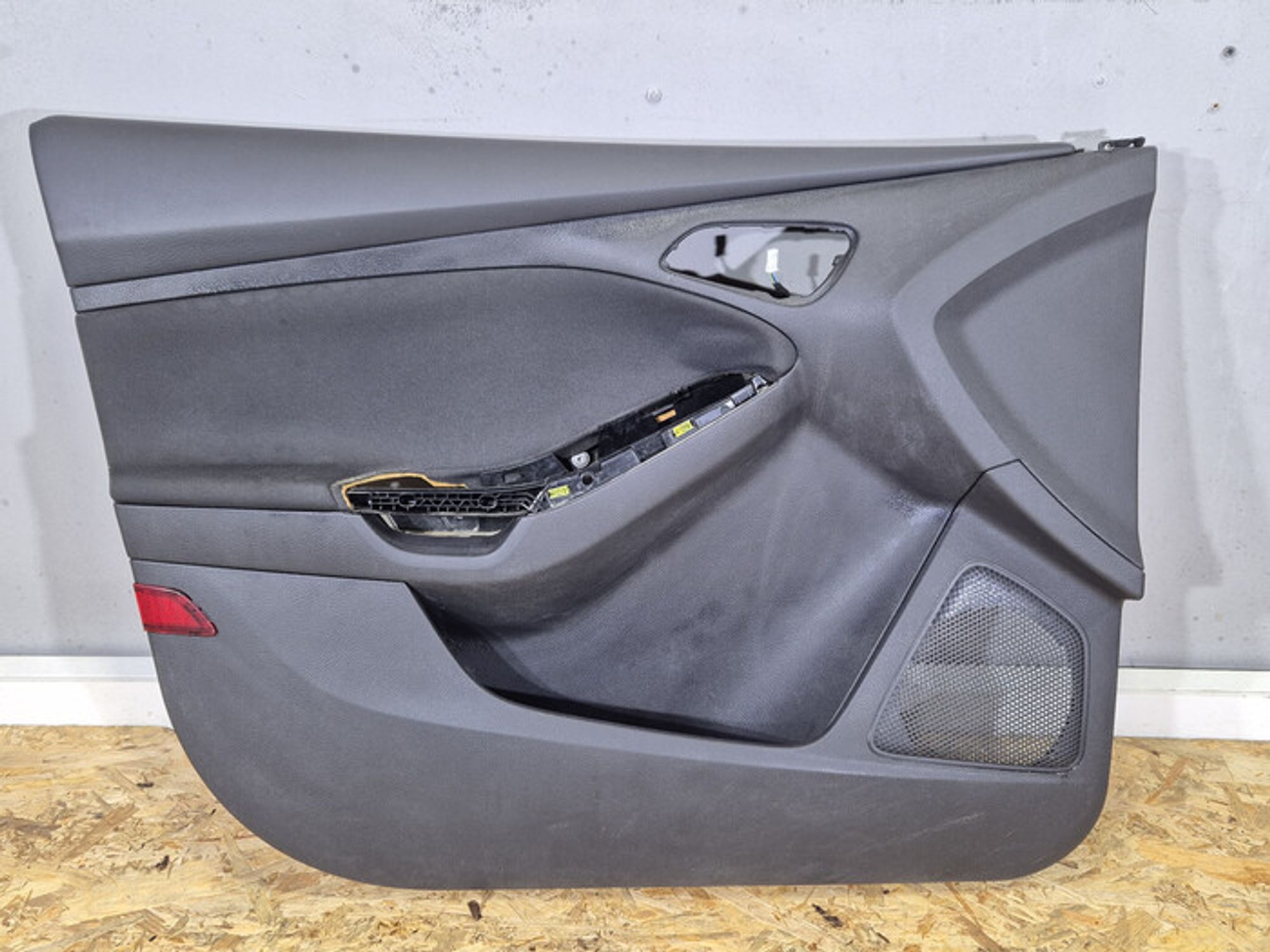 https://ycs.partsauto.market/partsauto-images/thmbs/78ee0fb3787e2dce013ed29fc8a1120c/1c905f04223953817cd3381629f88bc5/78de9d54b7b7500ca31ef0f16376d7ef.jpg