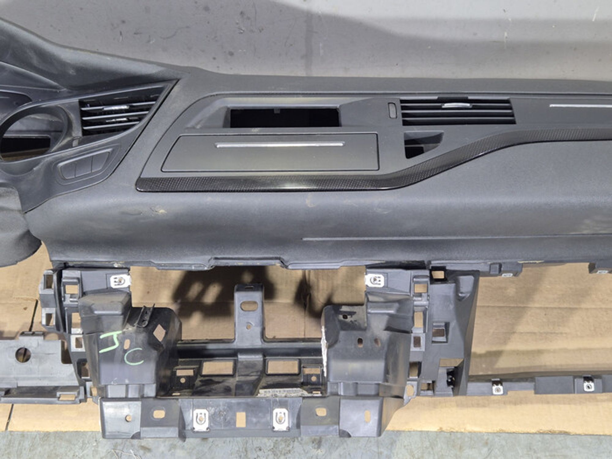 https://ycs.partsauto.market/partsauto-images/thmbs/78ee0fb3787e2dce013ed29fc8a1120c/1d4eaf8a6b886ee4130c0b258d9b51eb/d9168c59e2f213c3fb69223d8fdf729e.jpg