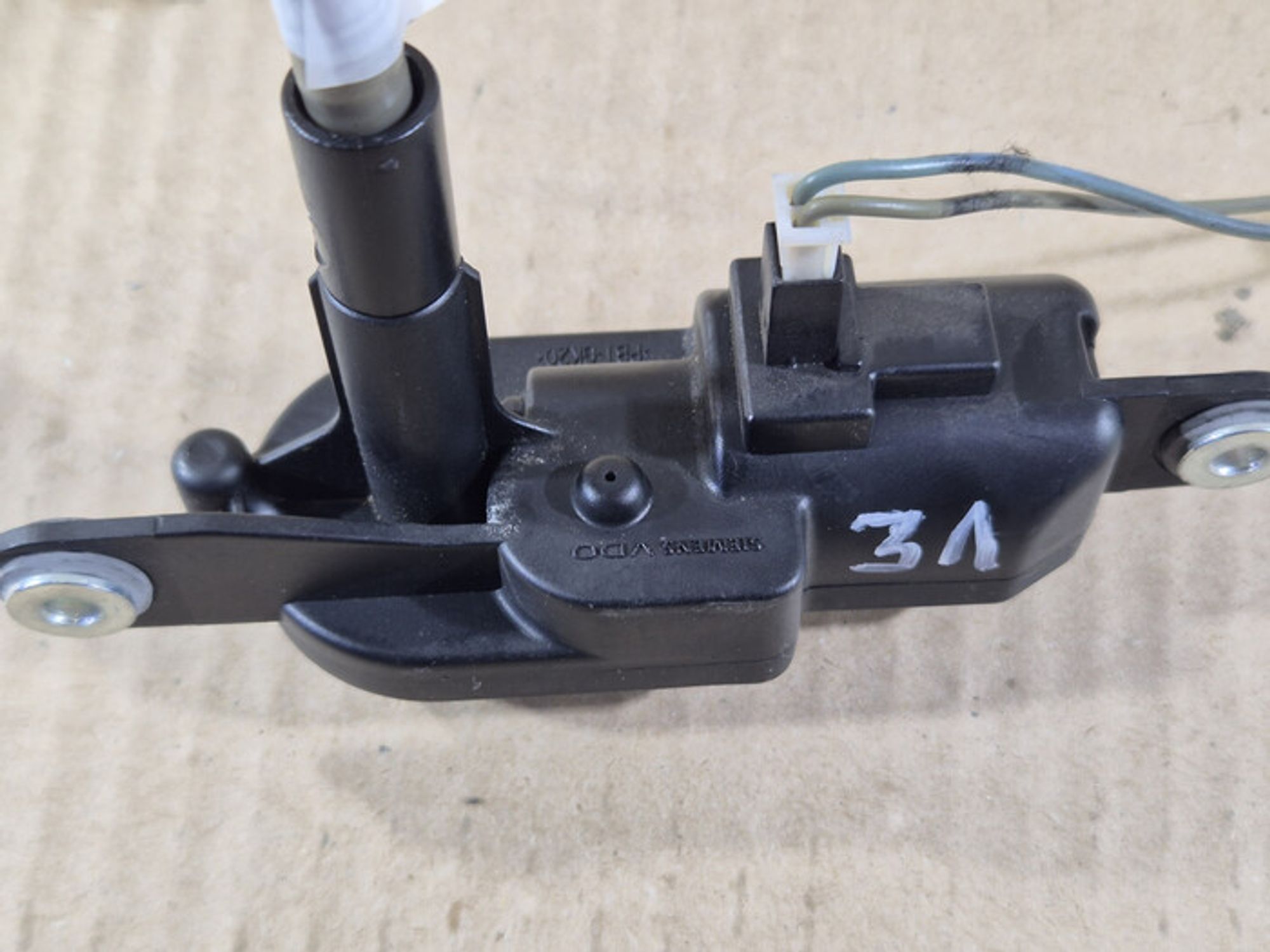 https://ycs.partsauto.market/partsauto-images/thmbs/78ee0fb3787e2dce013ed29fc8a1120c/1d767196ce472730cb34c05b885d8569/23a674748f757e6348ccc1b957438569.jpg