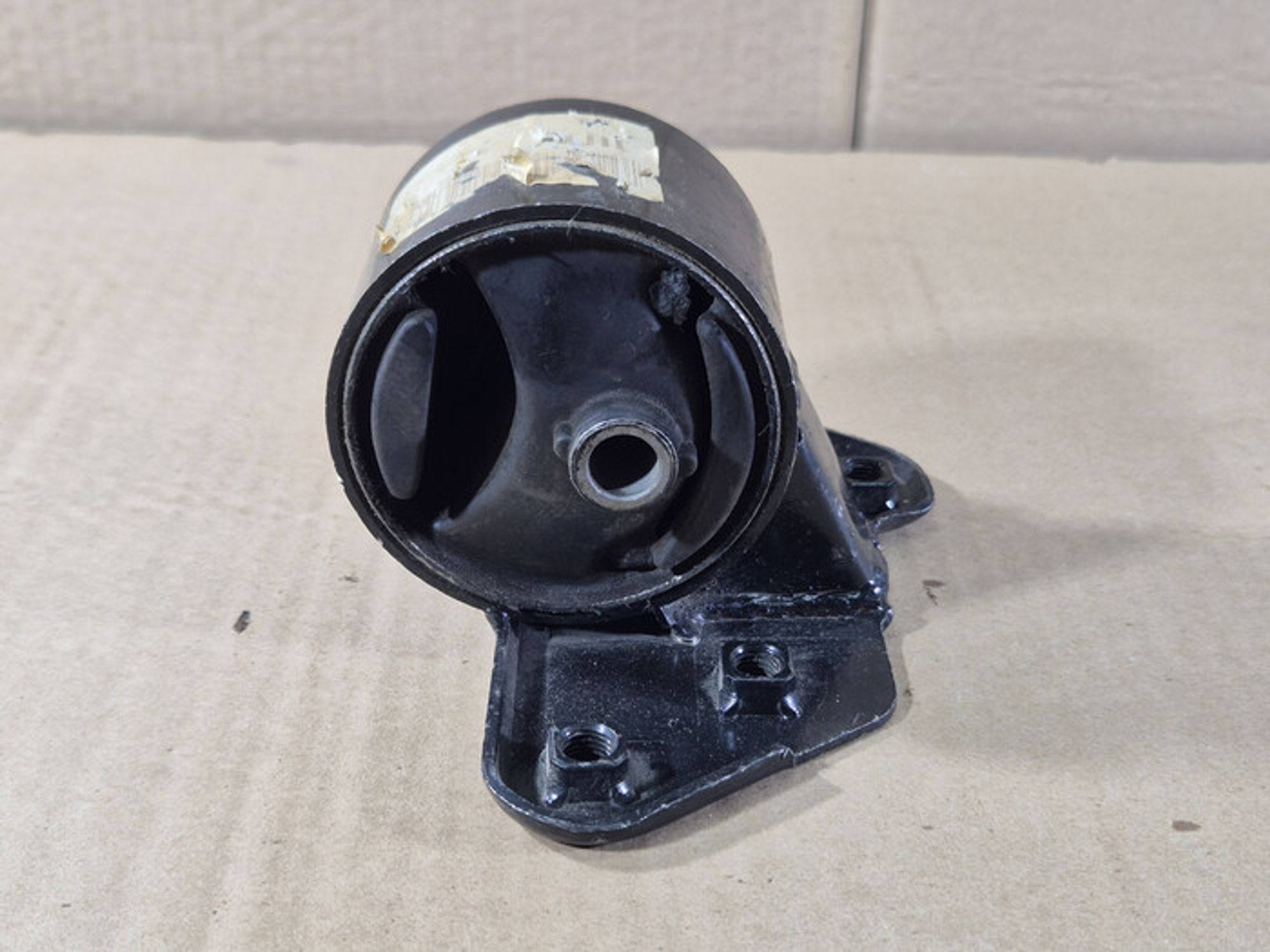 https://ycs.partsauto.market/partsauto-images/thmbs/78ee0fb3787e2dce013ed29fc8a1120c/1da6e0d04e0ef84749842fabb7f5445f/5f82e0568c8135dd94c63bc5b7acf471.jpg