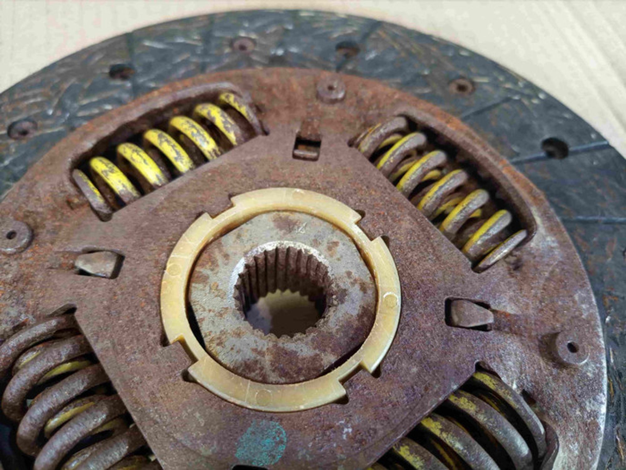 https://ycs.partsauto.market/partsauto-images/thmbs/78ee0fb3787e2dce013ed29fc8a1120c/1db0fd98a7d3d72a2baf192cfaf46f67/44bdf0afcd9154cf162cfc0545fb4901.jpg