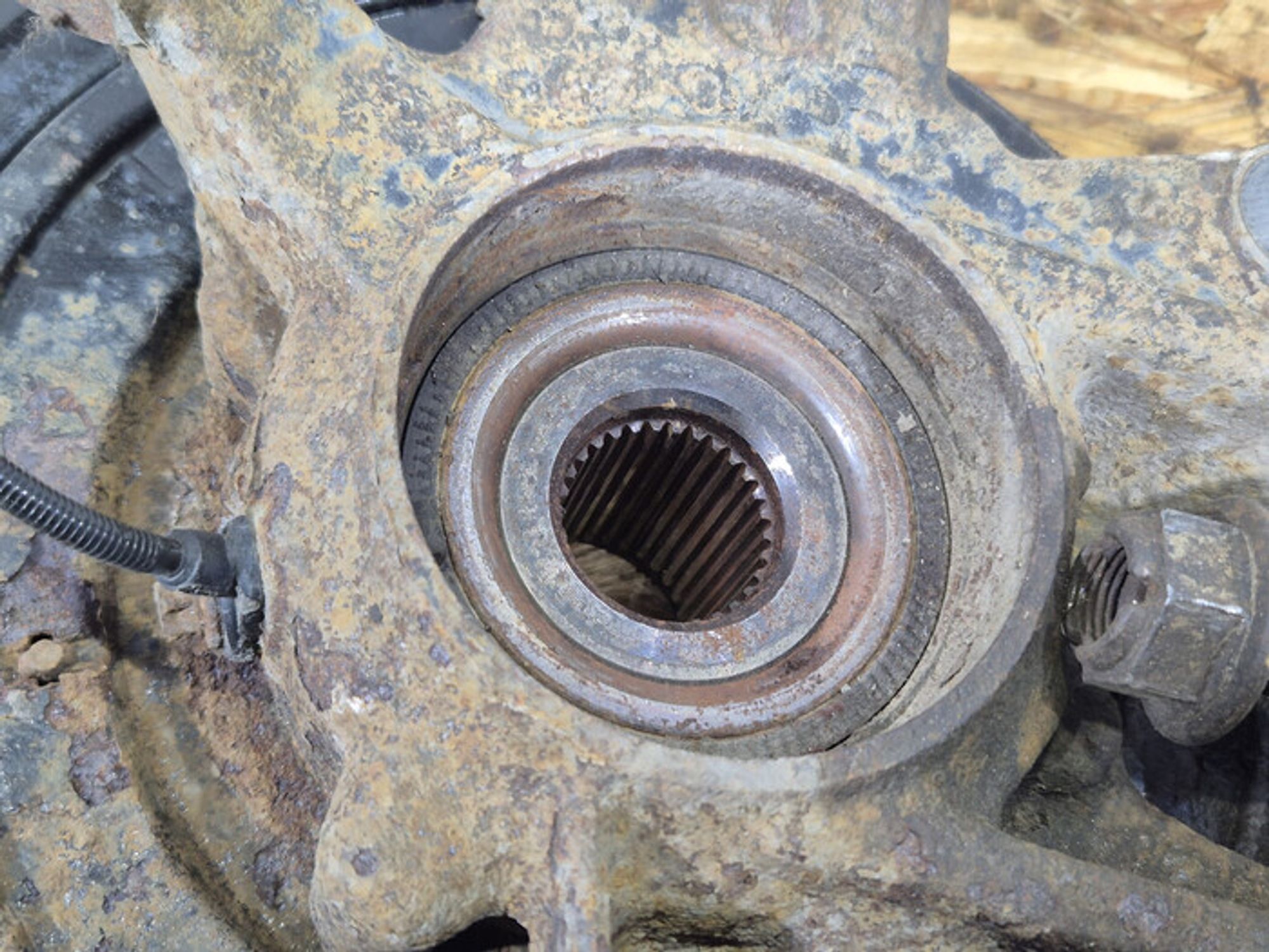 https://ycs.partsauto.market/partsauto-images/thmbs/78ee0fb3787e2dce013ed29fc8a1120c/1dd053b2c41a1be211cb4251e41e10e4/83454bc0c518656aef15b56d4db943c3.jpg