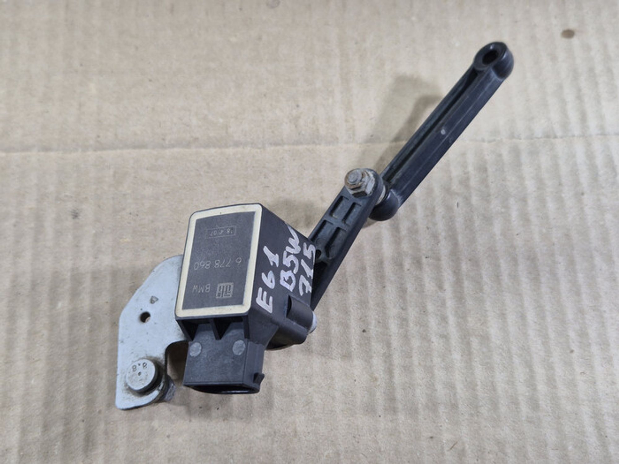 https://ycs.partsauto.market/partsauto-images/thmbs/78ee0fb3787e2dce013ed29fc8a1120c/1e39e3aff765dc0d24c79703dfd20801/dd2c56ff8e6f849dd81ce7ac382782b6.jpg