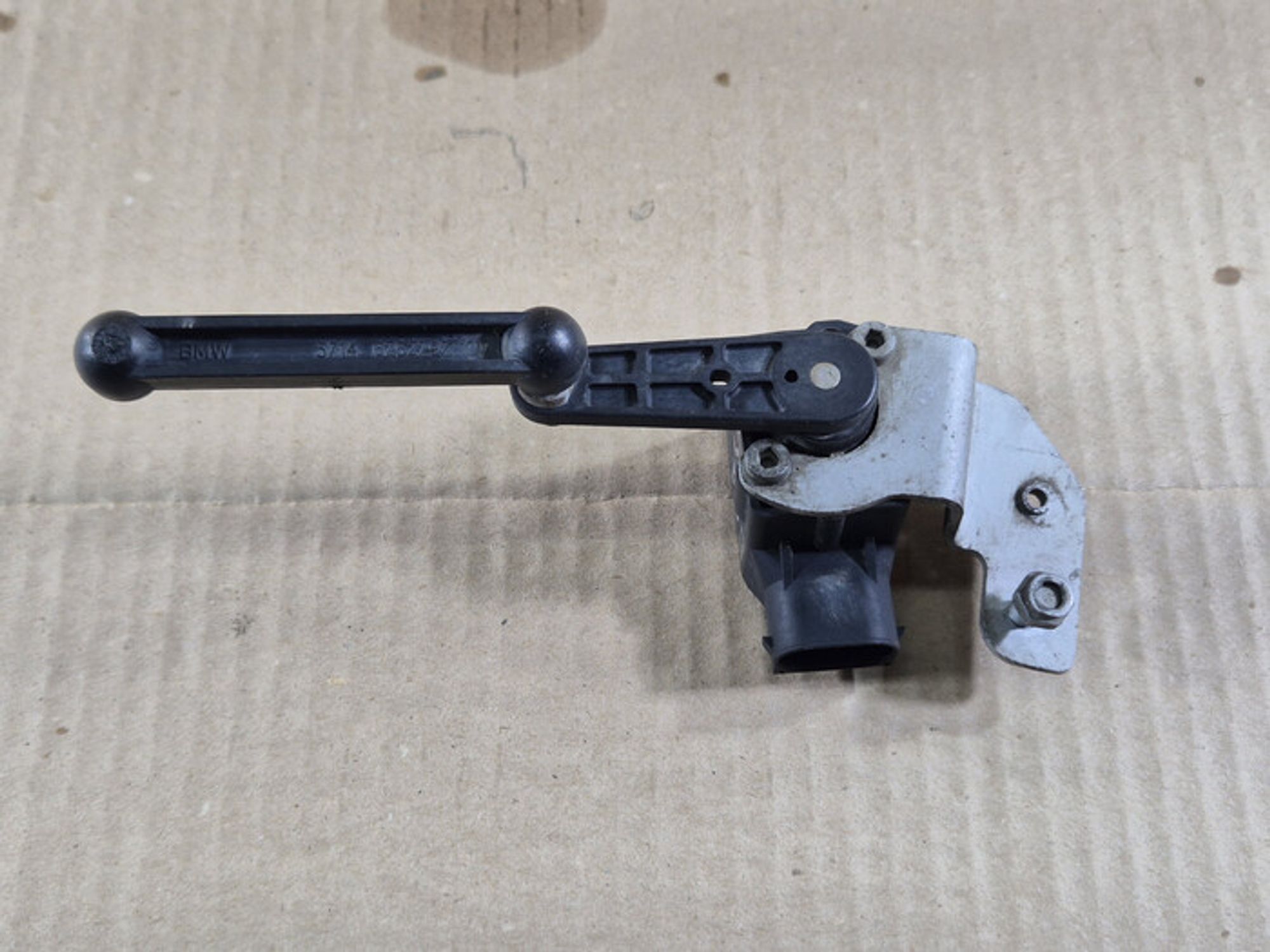 https://ycs.partsauto.market/partsauto-images/thmbs/78ee0fb3787e2dce013ed29fc8a1120c/1e39e3aff765dc0d24c79703dfd20801/e442505eb5044a17fbf82d63b75a1206.jpg