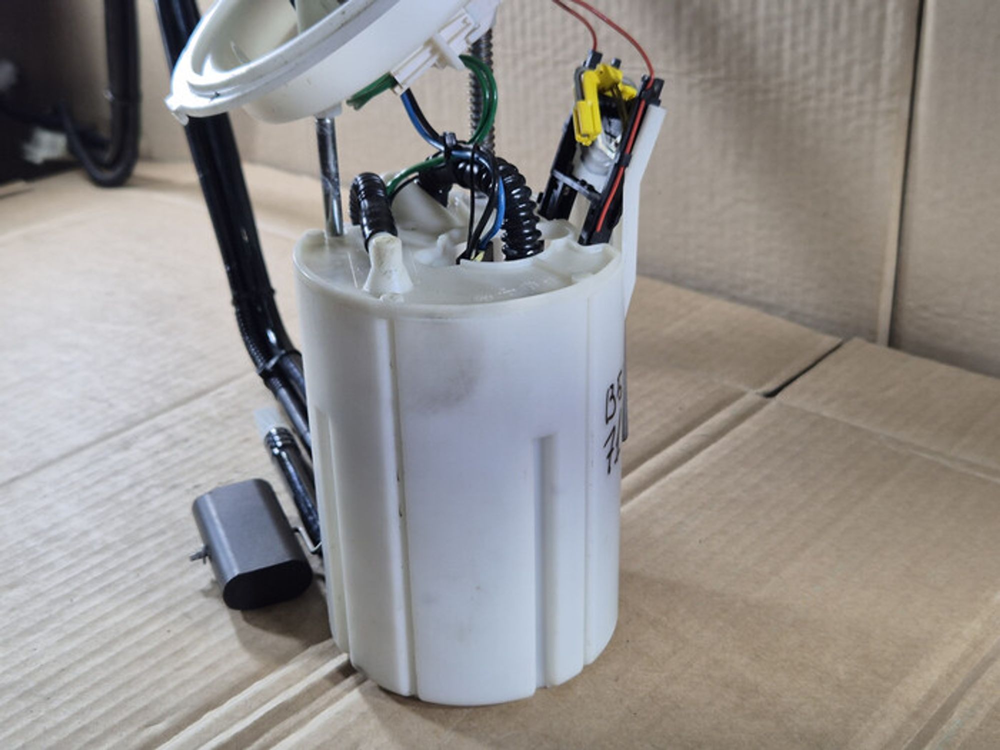 https://ycs.partsauto.market/partsauto-images/thmbs/78ee0fb3787e2dce013ed29fc8a1120c/1f938e9cef73a893f296bc1cf625ab06/bfbe71ba4acce72aaf568e2ab03986d6.jpg