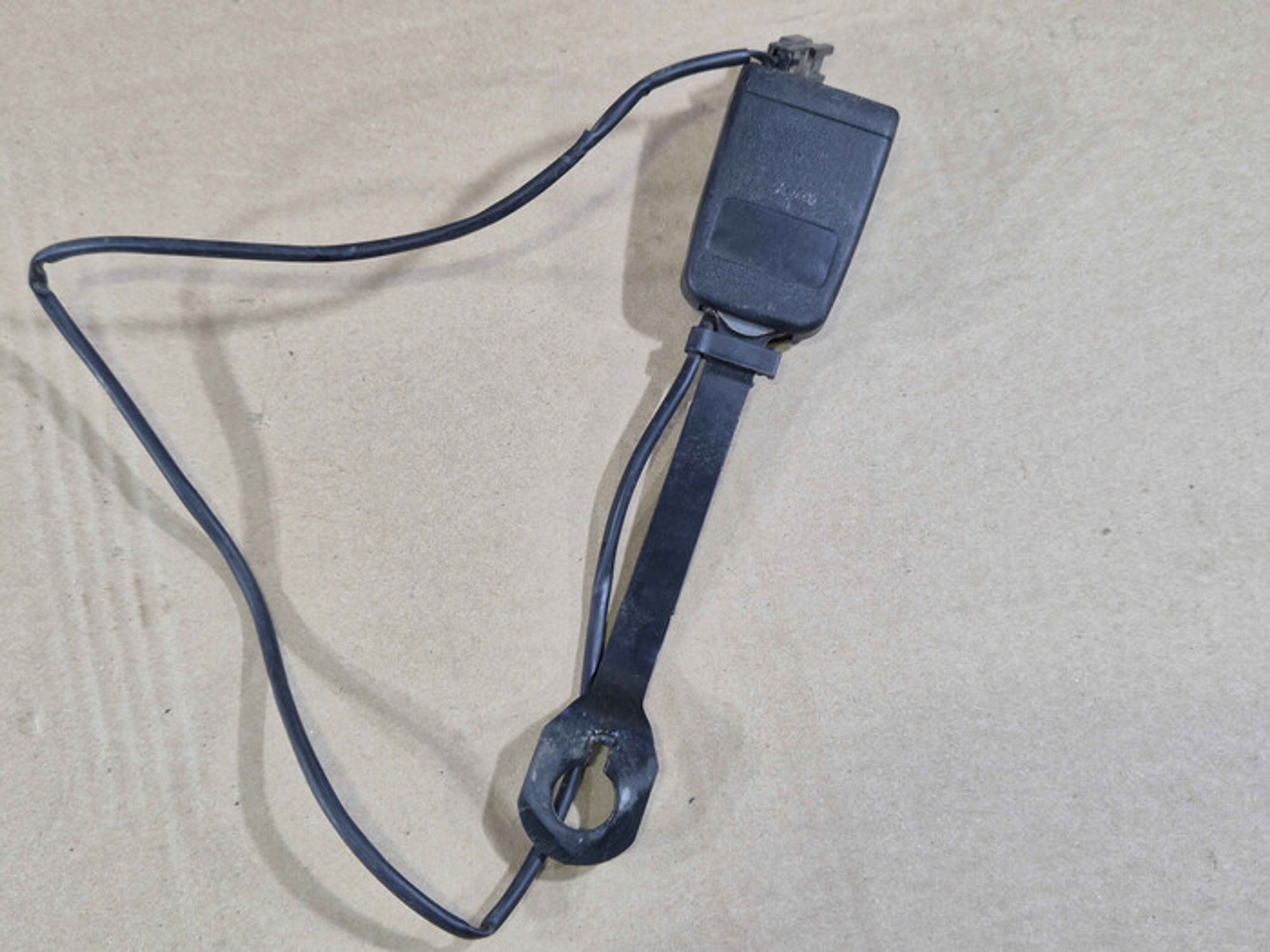 https://ycs.partsauto.market/partsauto-images/thmbs/78ee0fb3787e2dce013ed29fc8a1120c/1fcdea4a92f9261dda61ca7dbd54188a/eb34cffe75ab04ddd77ad3d7f27bdb64.jpg