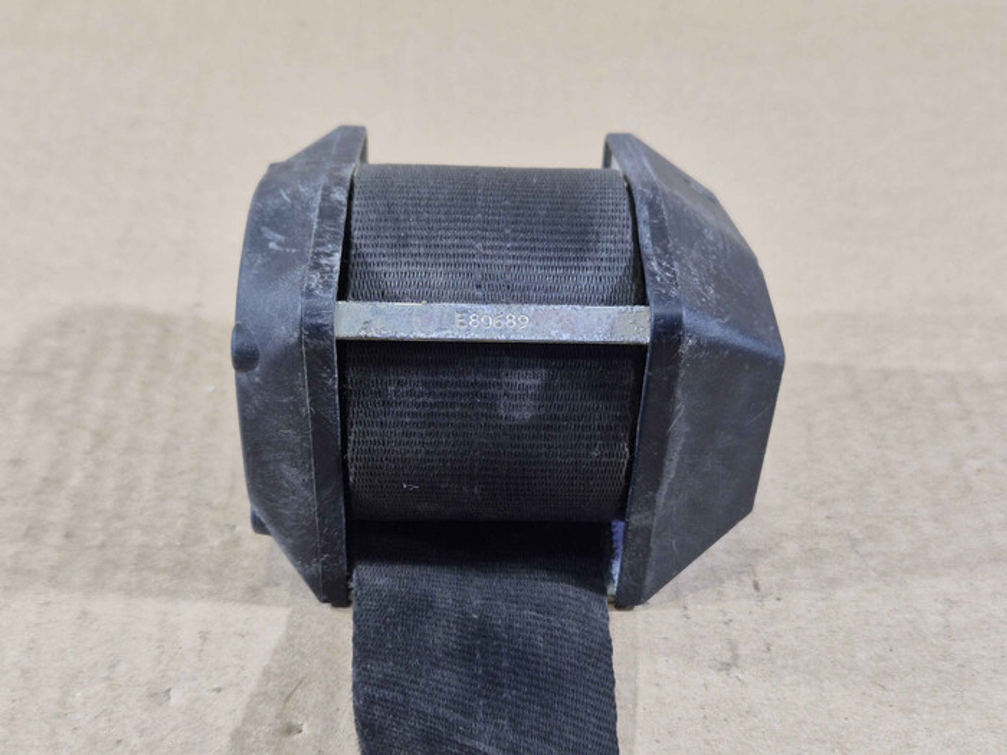 https://ycs.partsauto.market/partsauto-images/thmbs/78ee0fb3787e2dce013ed29fc8a1120c/1ff3bcfbea33bec9292e466cec9549dd/e55960f94259b0a4d38a6e8dde963072.jpg