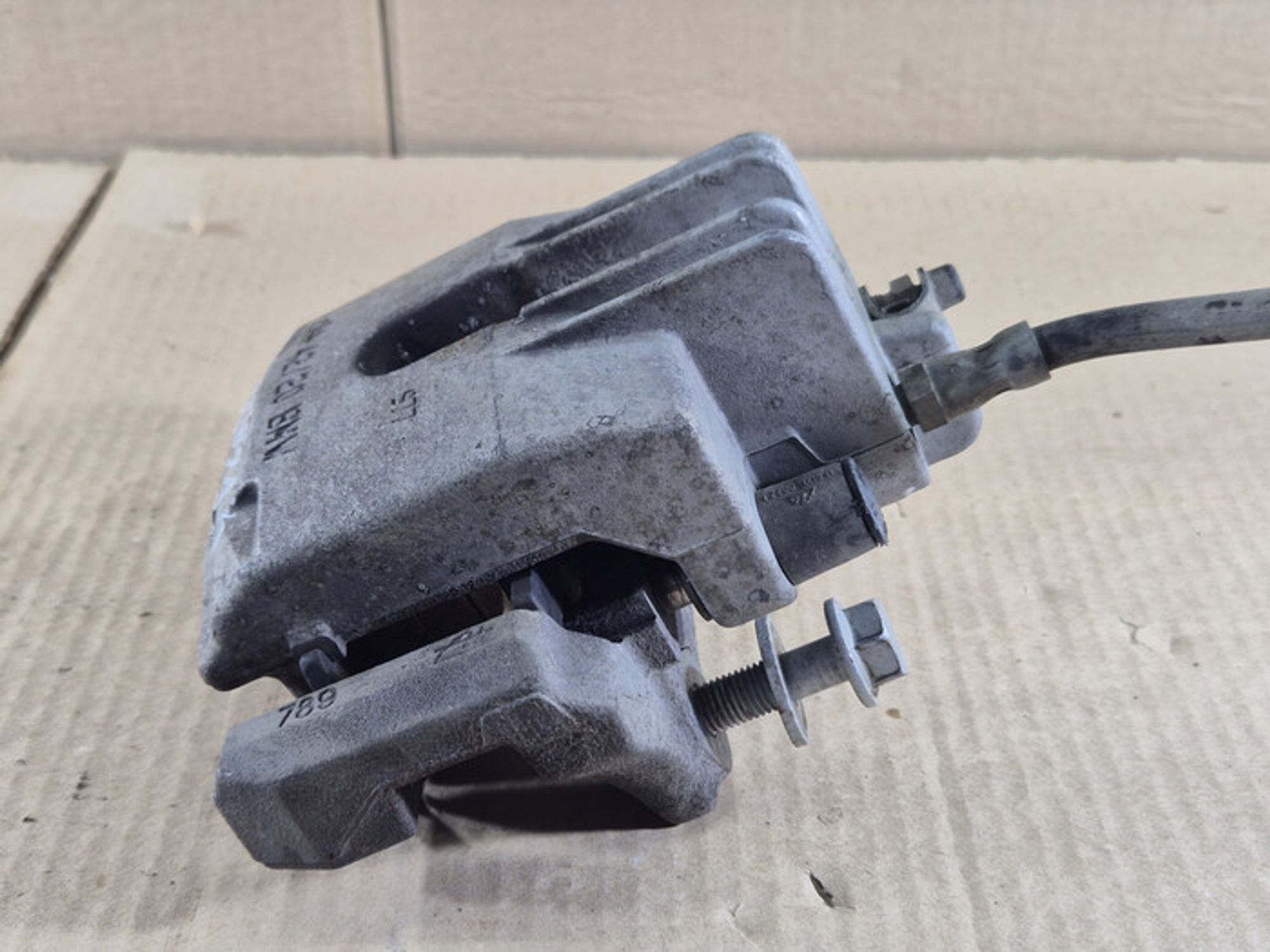 https://ycs.partsauto.market/partsauto-images/thmbs/78ee0fb3787e2dce013ed29fc8a1120c/2005d8cc9e01c6f9577b84f9058ab96b/2d829264a489b5c68f475142f377cc46.jpg