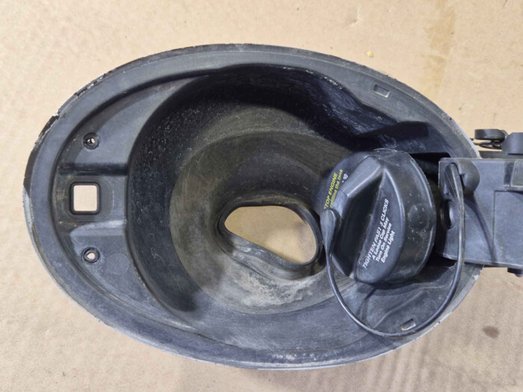 https://ycs.partsauto.market/partsauto-images/thmbs/78ee0fb3787e2dce013ed29fc8a1120c/20db32c06f73ae544816acb42842c0b2/885f8e8d4a5ac9d576f458413b165416.jpg