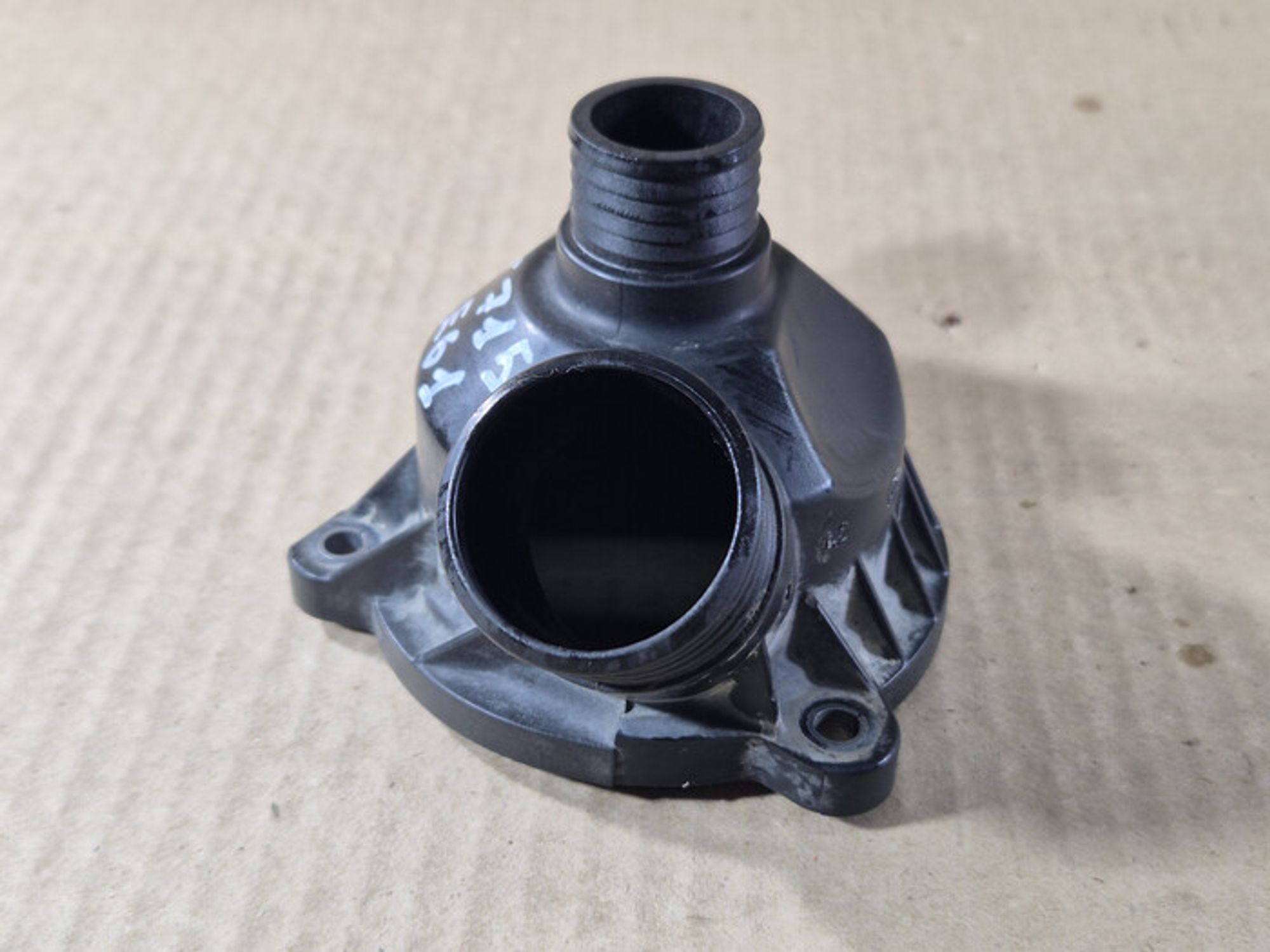 https://ycs.partsauto.market/partsauto-images/thmbs/78ee0fb3787e2dce013ed29fc8a1120c/20ed60d57a73561815a33b707a72a4bb/0c80f66d50800c4cd1bfa7df27e7ad93.jpg