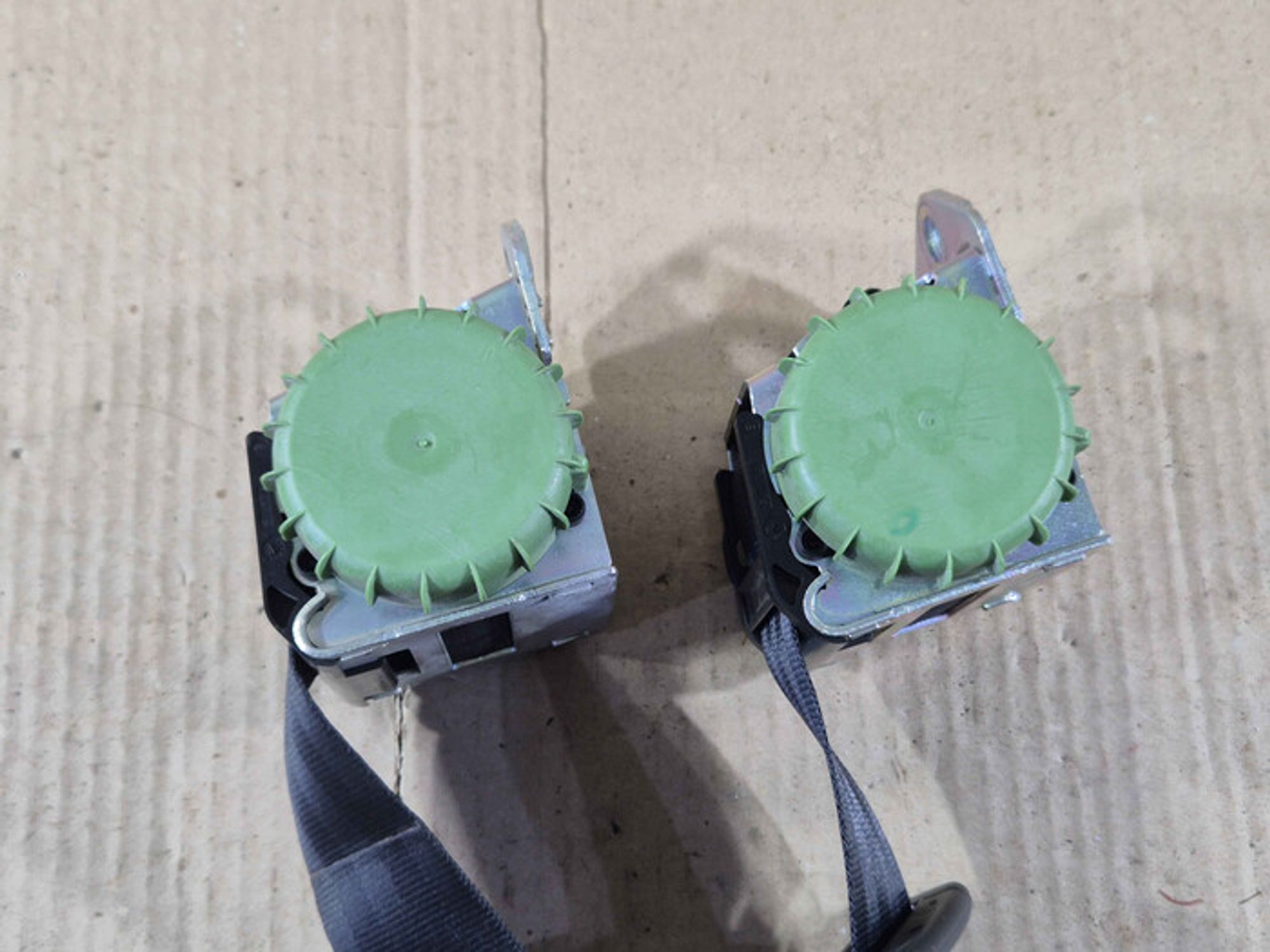 https://ycs.partsauto.market/partsauto-images/thmbs/78ee0fb3787e2dce013ed29fc8a1120c/20f4a4465937f0ba762d6d9eba91542d/2cb2cd02da9b8fc9ef26c5a222ddb745.jpg
