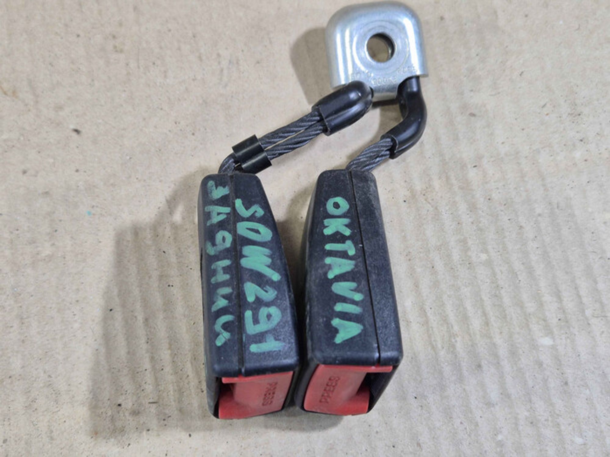 https://ycs.partsauto.market/partsauto-images/thmbs/78ee0fb3787e2dce013ed29fc8a1120c/20f4a4465937f0ba762d6d9eba91542d/b0635bd99e8a3089a698a54a3969bde5.jpg
