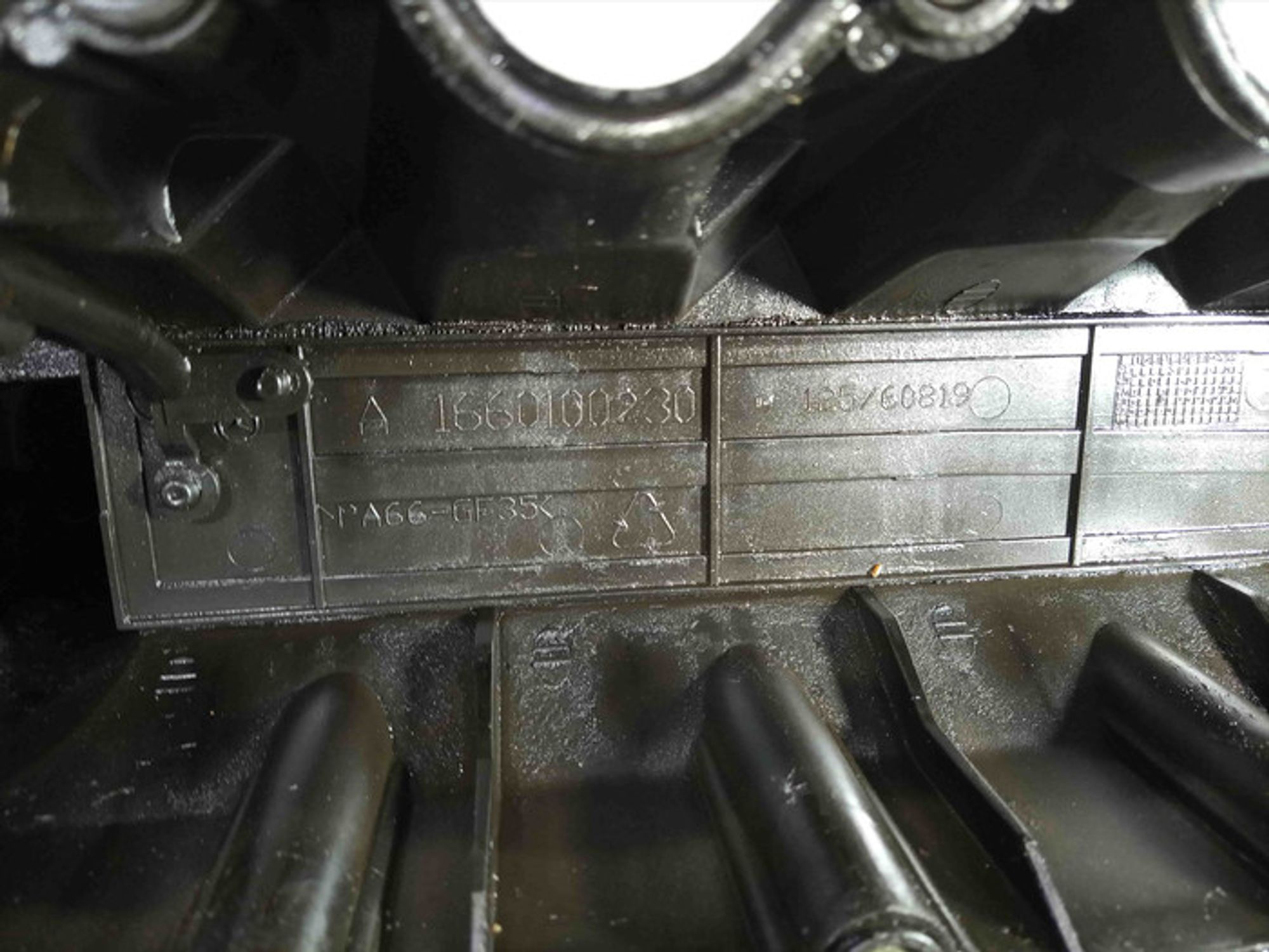 https://ycs.partsauto.market/partsauto-images/thmbs/78ee0fb3787e2dce013ed29fc8a1120c/22623f3ac93b9b783719b4e0ffd1c1c1/b5f1bf47f866b0da76ecc809e5bf7cf8.jpg