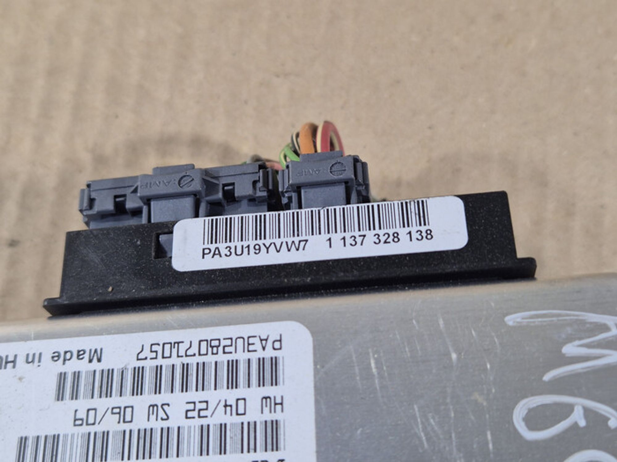 https://ycs.partsauto.market/partsauto-images/thmbs/78ee0fb3787e2dce013ed29fc8a1120c/22888e3ff499f6f3ec85419755c00e70/dd84f9db359b4f4920194a5a4f7da7ca.jpg