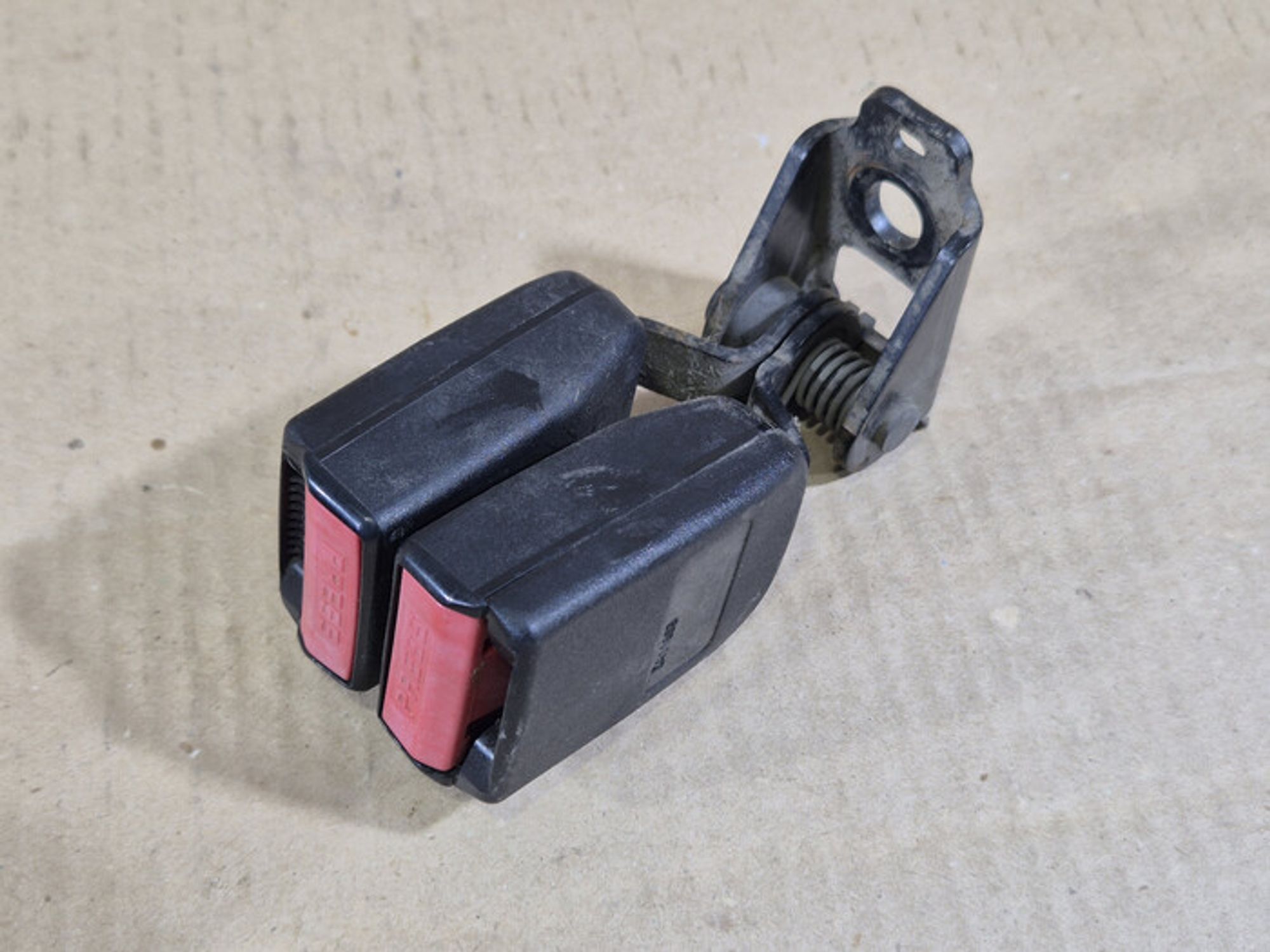https://ycs.partsauto.market/partsauto-images/thmbs/78ee0fb3787e2dce013ed29fc8a1120c/253b95256fd7b8ad0196ab49bb222778/2a8667feadcca4204a8062a51aba0e32.jpg