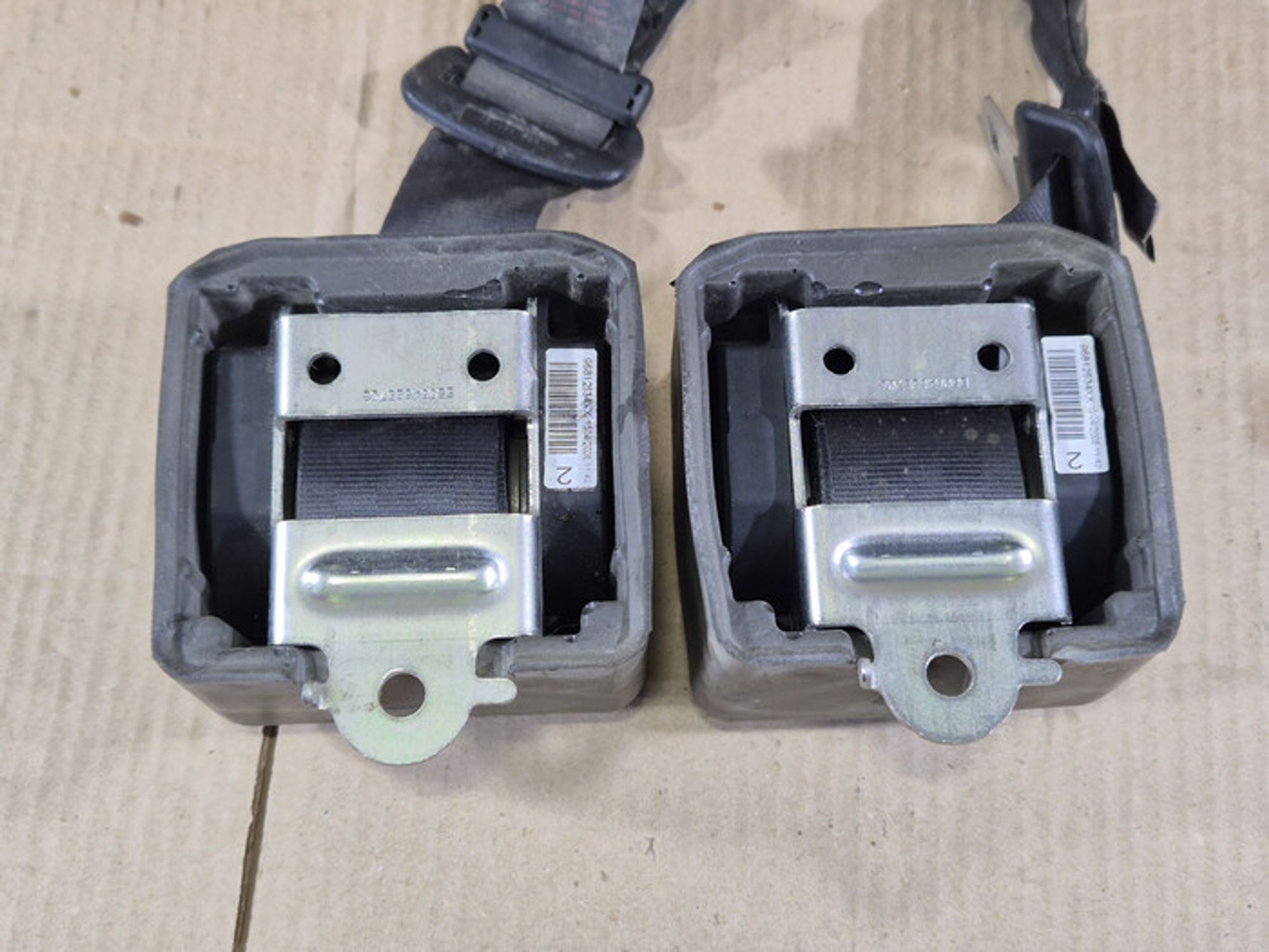 https://ycs.partsauto.market/partsauto-images/thmbs/78ee0fb3787e2dce013ed29fc8a1120c/253b95256fd7b8ad0196ab49bb222778/ff8f60825ad7e702150abe34668ee237.jpg