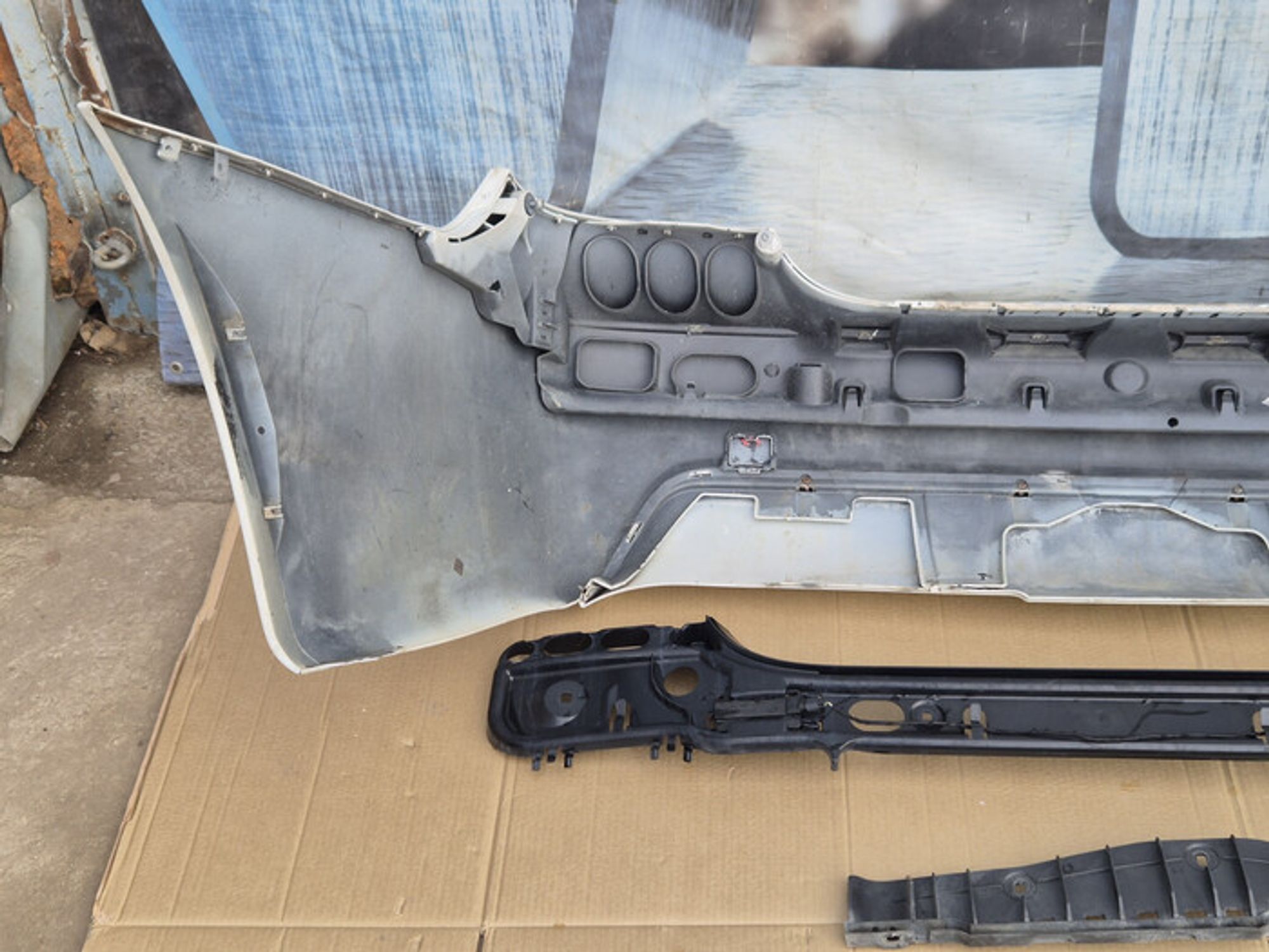 https://ycs.partsauto.market/partsauto-images/thmbs/78ee0fb3787e2dce013ed29fc8a1120c/262f1e6dcc41c03d66cf1759296abd88/263773a0716baccebb177d5d1994faa2.jpg