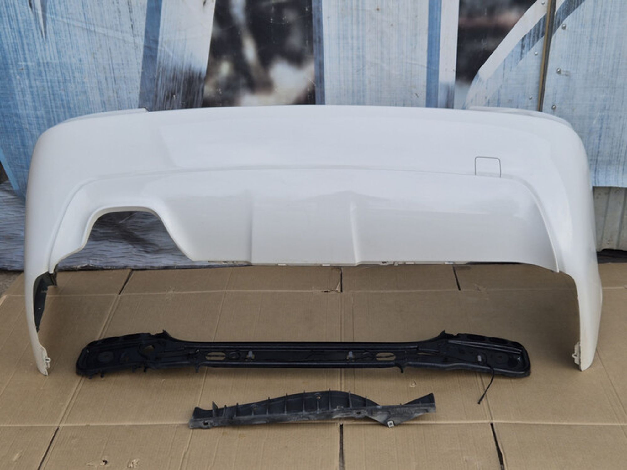 https://ycs.partsauto.market/partsauto-images/thmbs/78ee0fb3787e2dce013ed29fc8a1120c/262f1e6dcc41c03d66cf1759296abd88/840d10c2699d43665f68051dc2524a7f.jpg