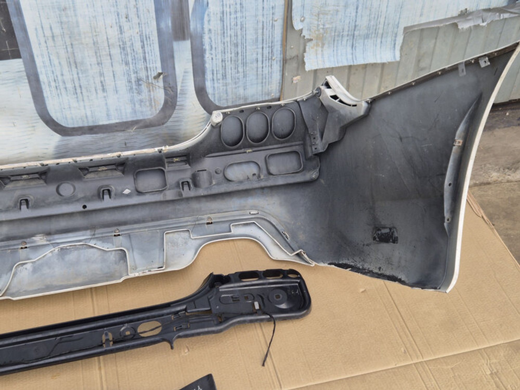 https://ycs.partsauto.market/partsauto-images/thmbs/78ee0fb3787e2dce013ed29fc8a1120c/262f1e6dcc41c03d66cf1759296abd88/8cbd11667da1c31aff9fe43e6b14634c.jpg