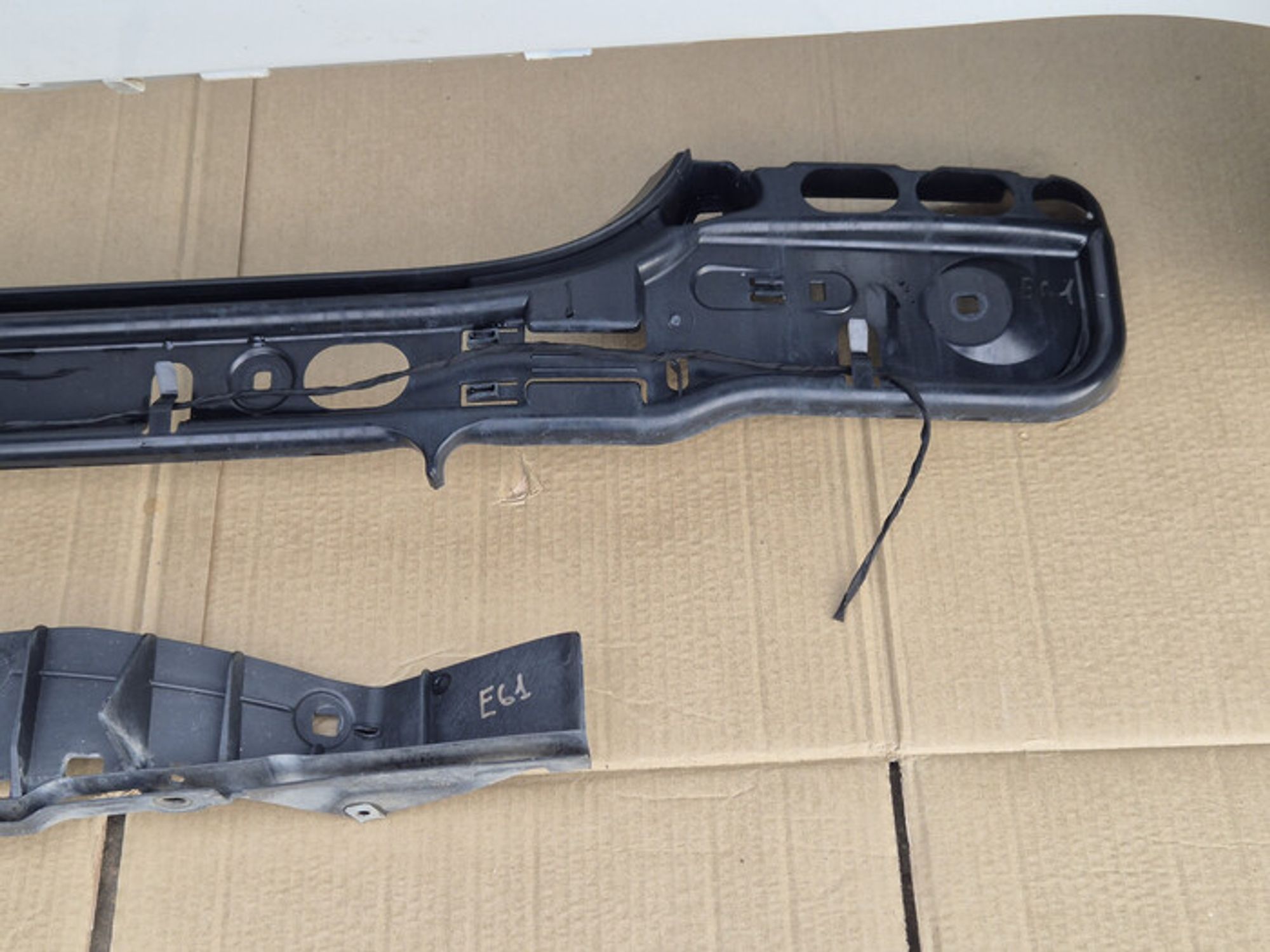 https://ycs.partsauto.market/partsauto-images/thmbs/78ee0fb3787e2dce013ed29fc8a1120c/262f1e6dcc41c03d66cf1759296abd88/dde5d614b78cdad39ca94dfb38d3e25d.jpg
