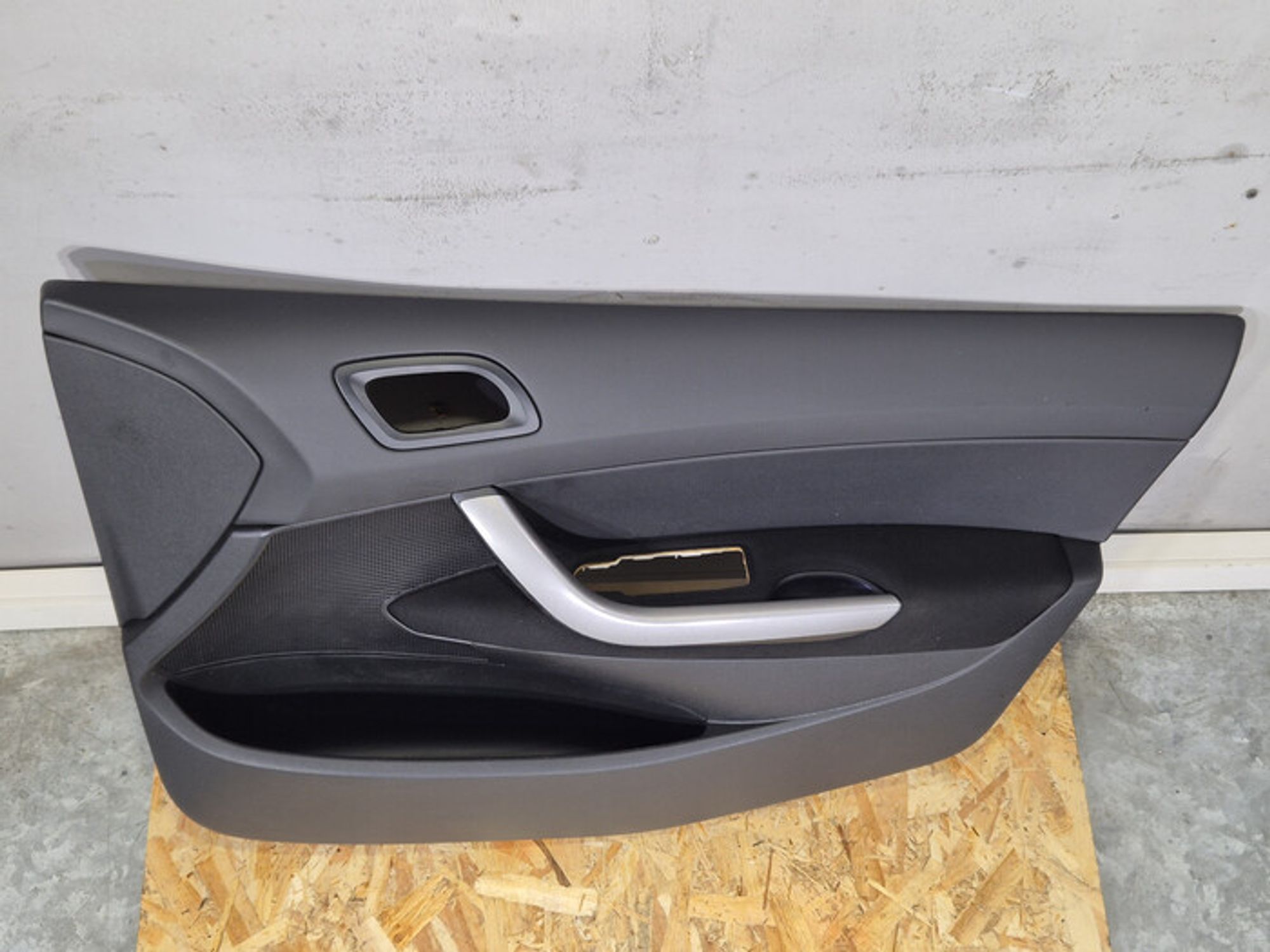 https://ycs.partsauto.market/partsauto-images/thmbs/78ee0fb3787e2dce013ed29fc8a1120c/27b5c9b4311296028cae6357e7e59fcf/0e3a1424ebbf34a61541acf39408b8bd.jpg