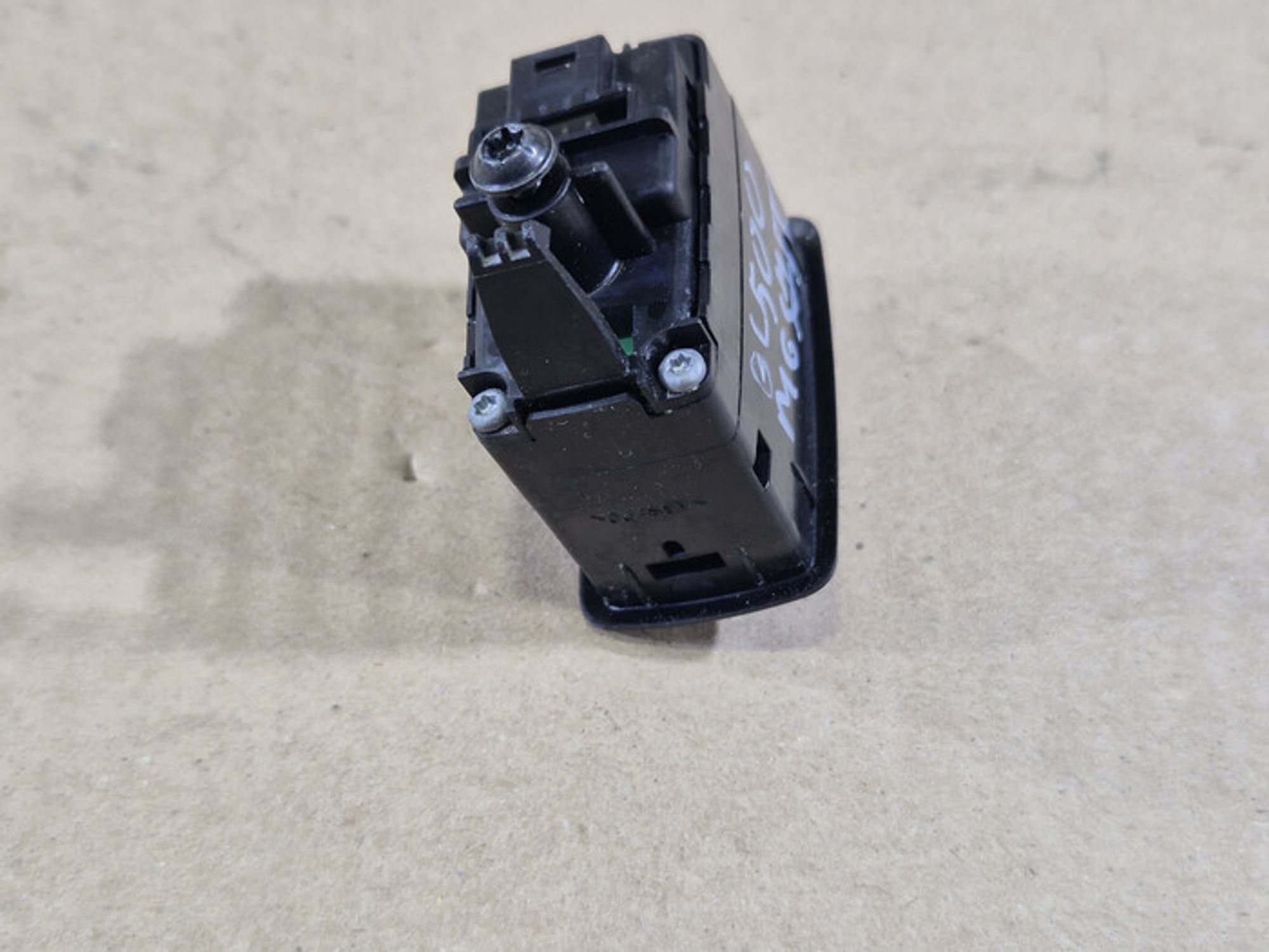 https://ycs.partsauto.market/partsauto-images/thmbs/78ee0fb3787e2dce013ed29fc8a1120c/28104e01ff0eaa9ba0ad71882ffe6190/35164c7d861099219292c41d9c54feba.jpg