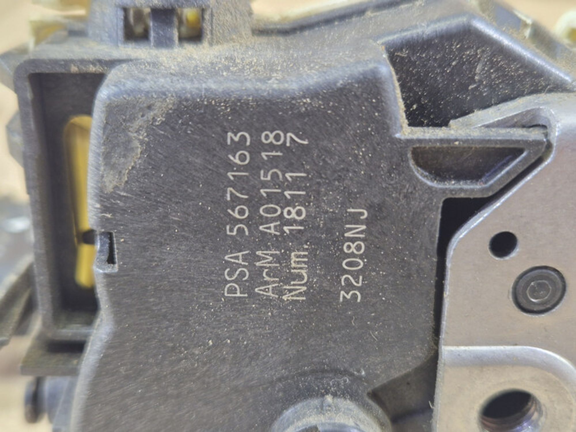 https://ycs.partsauto.market/partsauto-images/thmbs/78ee0fb3787e2dce013ed29fc8a1120c/2bdba880cf969af8c259537bec42af80/8664a0901ea5f2120d2fc98dc4b01ff2.jpg