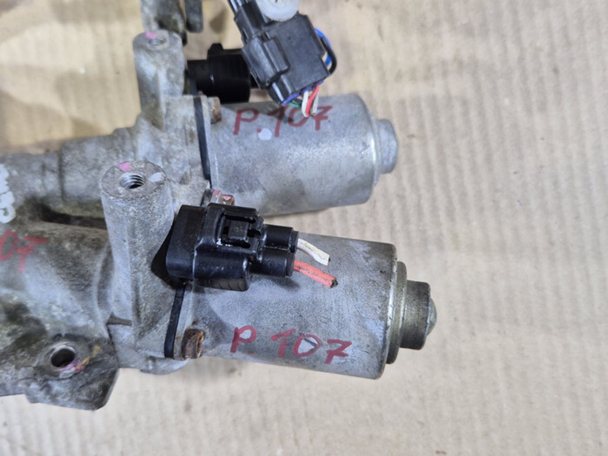 https://ycs.partsauto.market/partsauto-images/thmbs/78ee0fb3787e2dce013ed29fc8a1120c/2c780ae45d01d73989cd40cd20b2210b/1ecd1f58ea3b893ae893685721f094c9.jpg
