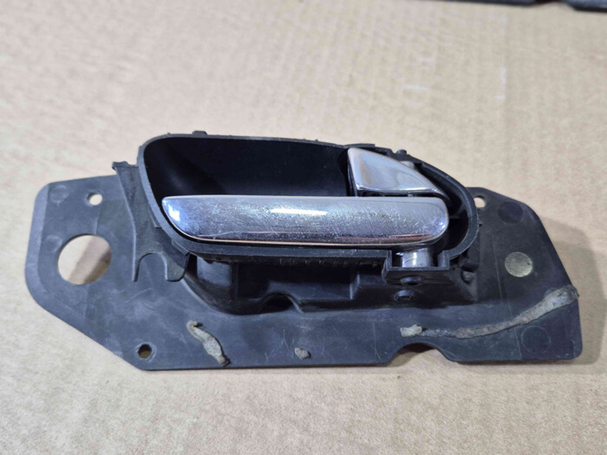 https://ycs.partsauto.market/partsauto-images/thmbs/78ee0fb3787e2dce013ed29fc8a1120c/2da804f5a1072a0f12cbcbc911872b53/3bf4ed30bd5be4a2456fd746af293062.jpg