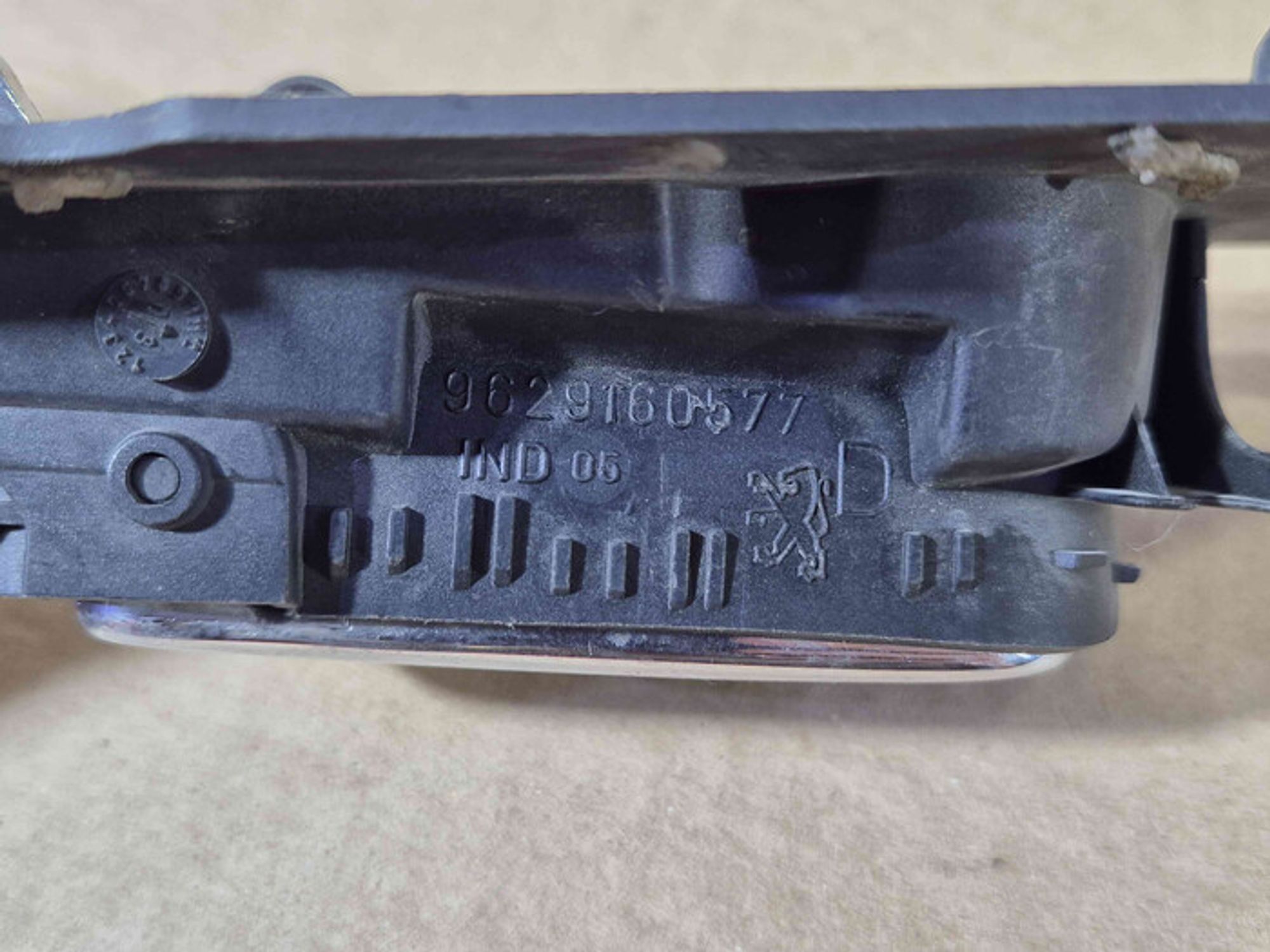 https://ycs.partsauto.market/partsauto-images/thmbs/78ee0fb3787e2dce013ed29fc8a1120c/2da804f5a1072a0f12cbcbc911872b53/f3b1562252c74b0121644e5827b3ed51.jpg