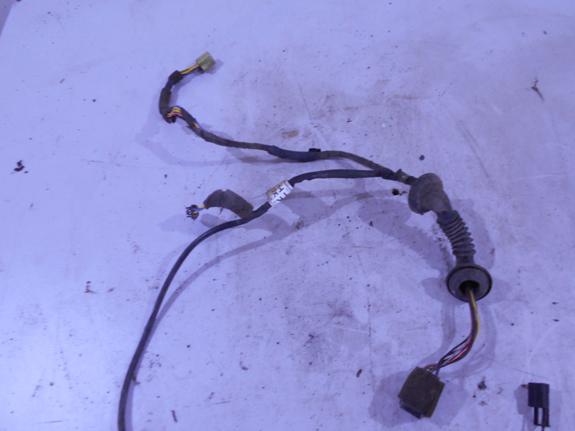 https://ycs.partsauto.market/partsauto-images/thmbs/78ee0fb3787e2dce013ed29fc8a1120c/2e30c376d897b3e5f664192625fae3ea/dc496834061b4d48b5988c520c41cae7.jpg