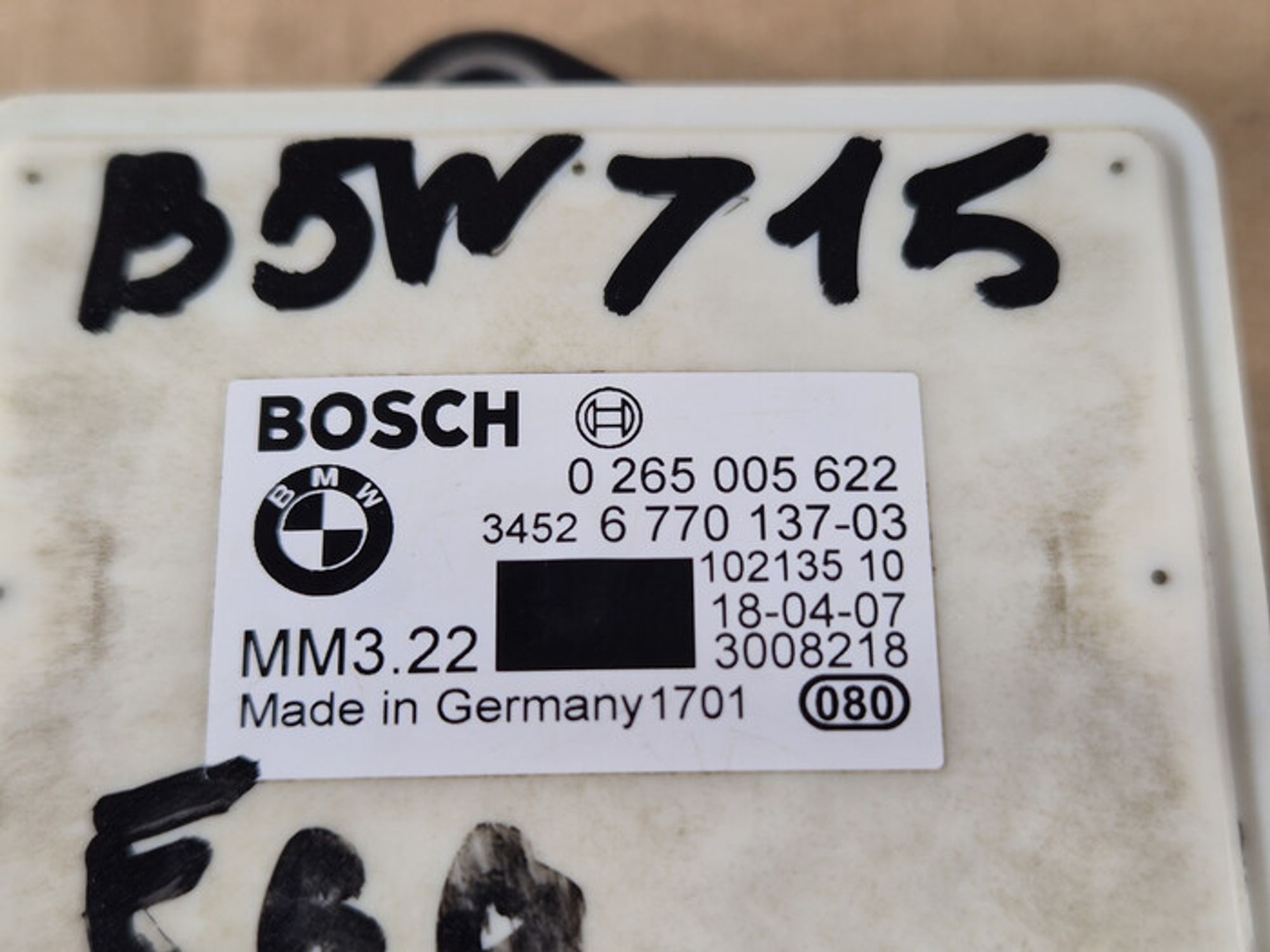 https://ycs.partsauto.market/partsauto-images/thmbs/78ee0fb3787e2dce013ed29fc8a1120c/2faafb438dfa89f430ea372c679114cd/2614519483da5bf93f478e7031ce0588.jpg