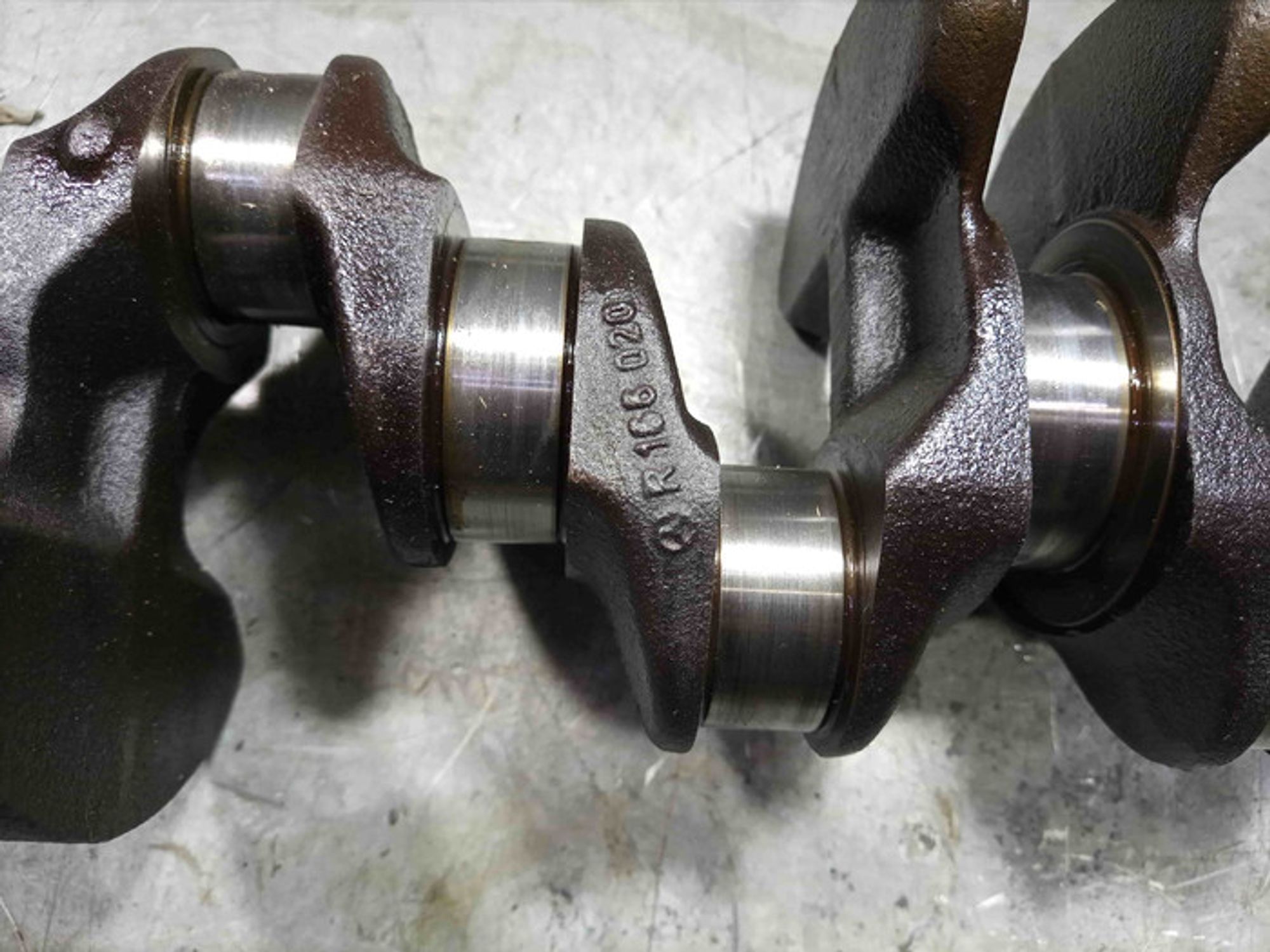 https://ycs.partsauto.market/partsauto-images/thmbs/78ee0fb3787e2dce013ed29fc8a1120c/3017d0b51a080c41f53a43141558d457/990a9ee0fa71cd44c26c47659e7bc931.jpg